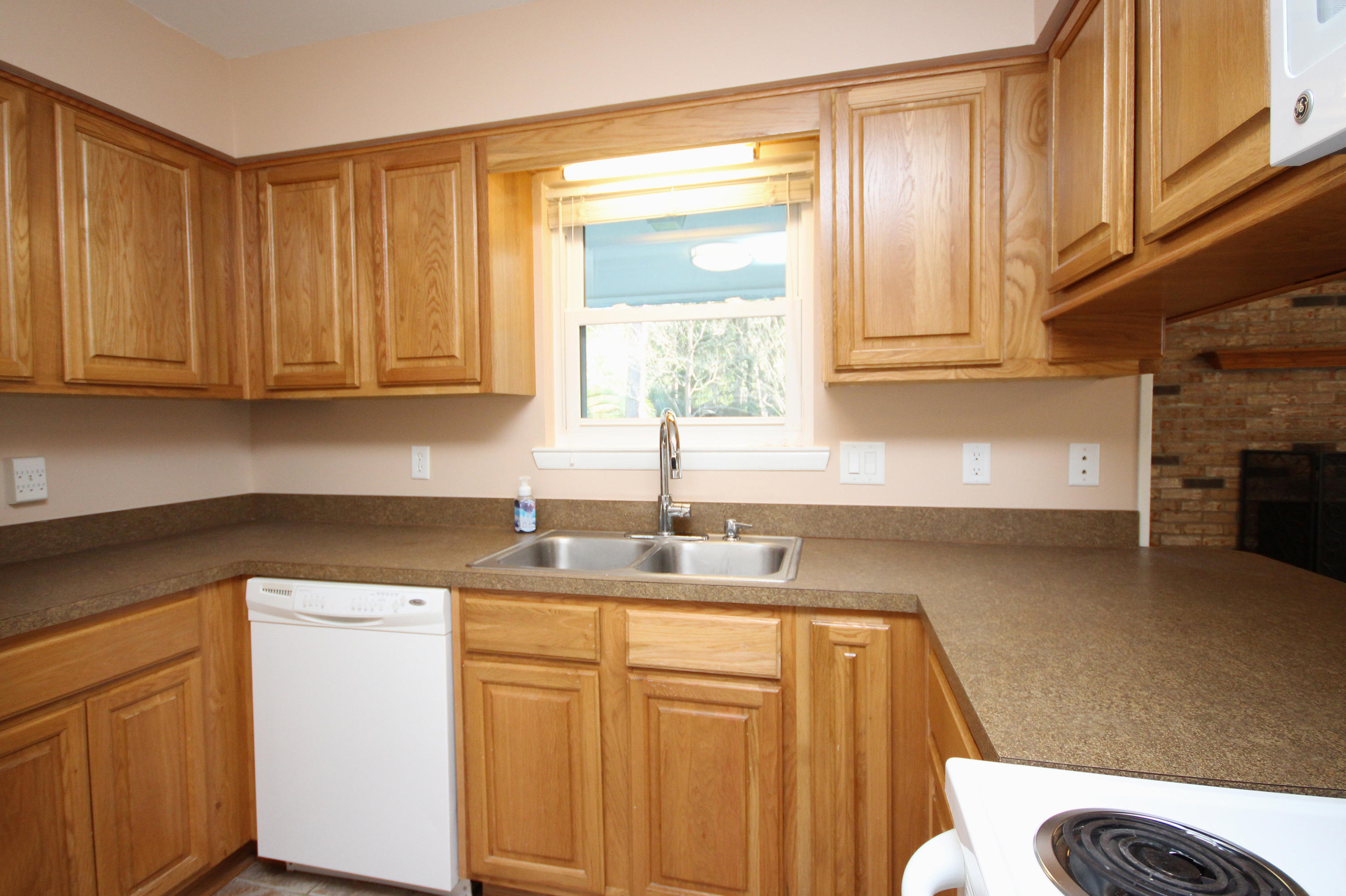 TANGLEWOOD 1ST ADDN - Residential