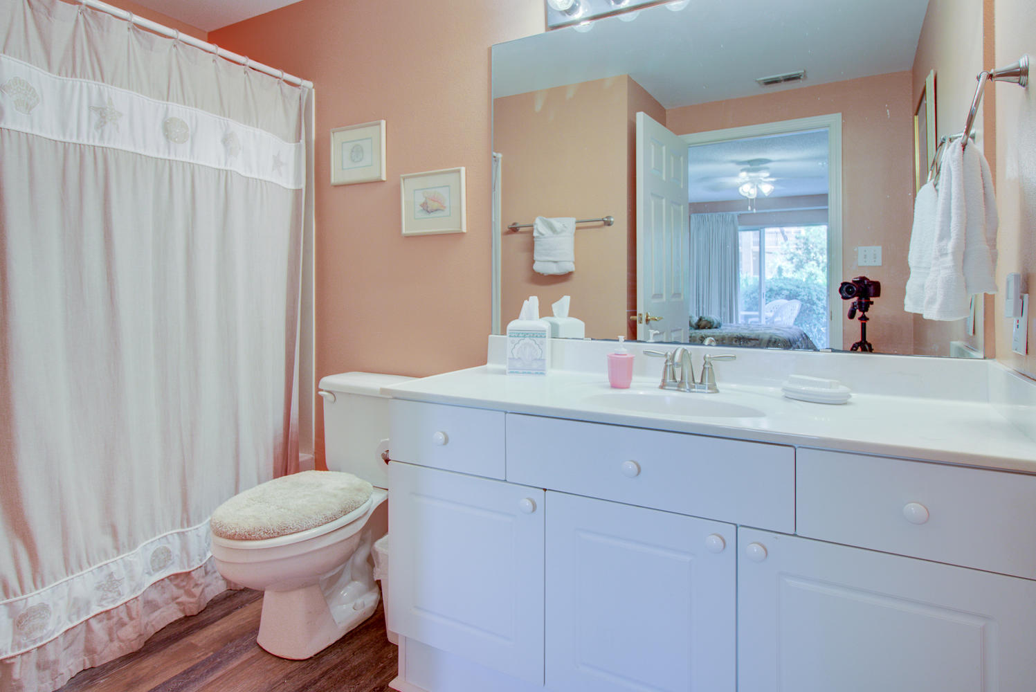 CIBONEY CONDO - Residential