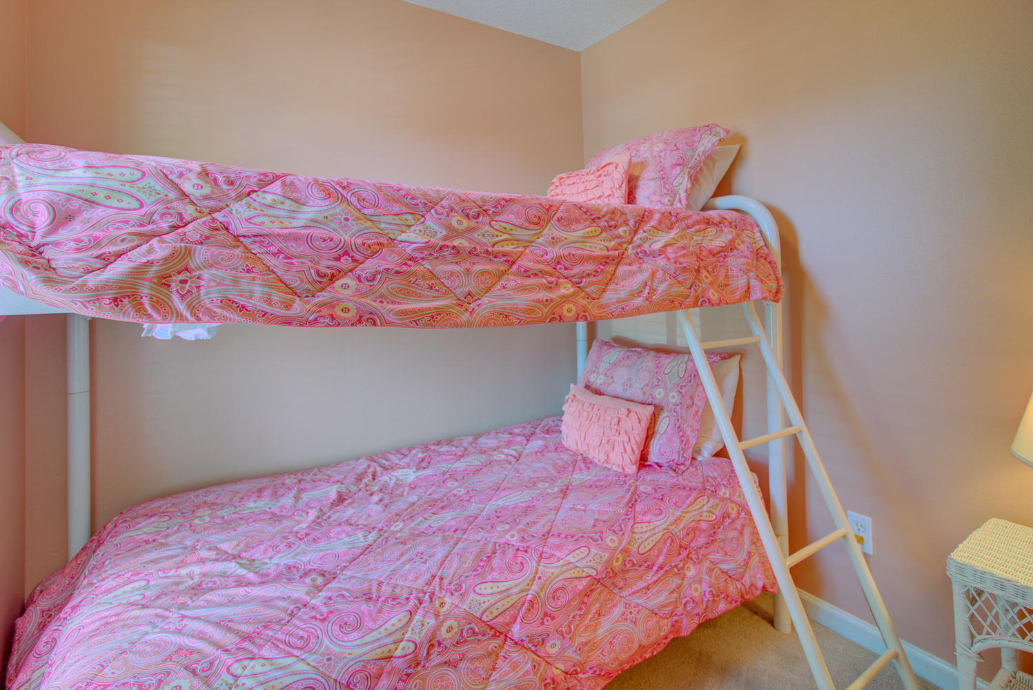 CIBONEY CONDO - Residential