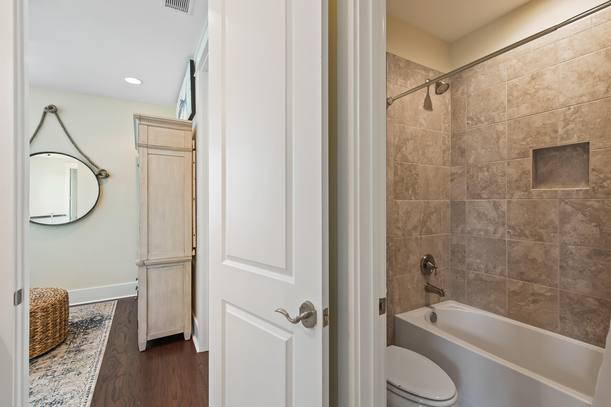 NATUREWALK AT SEAGROVE - Residential