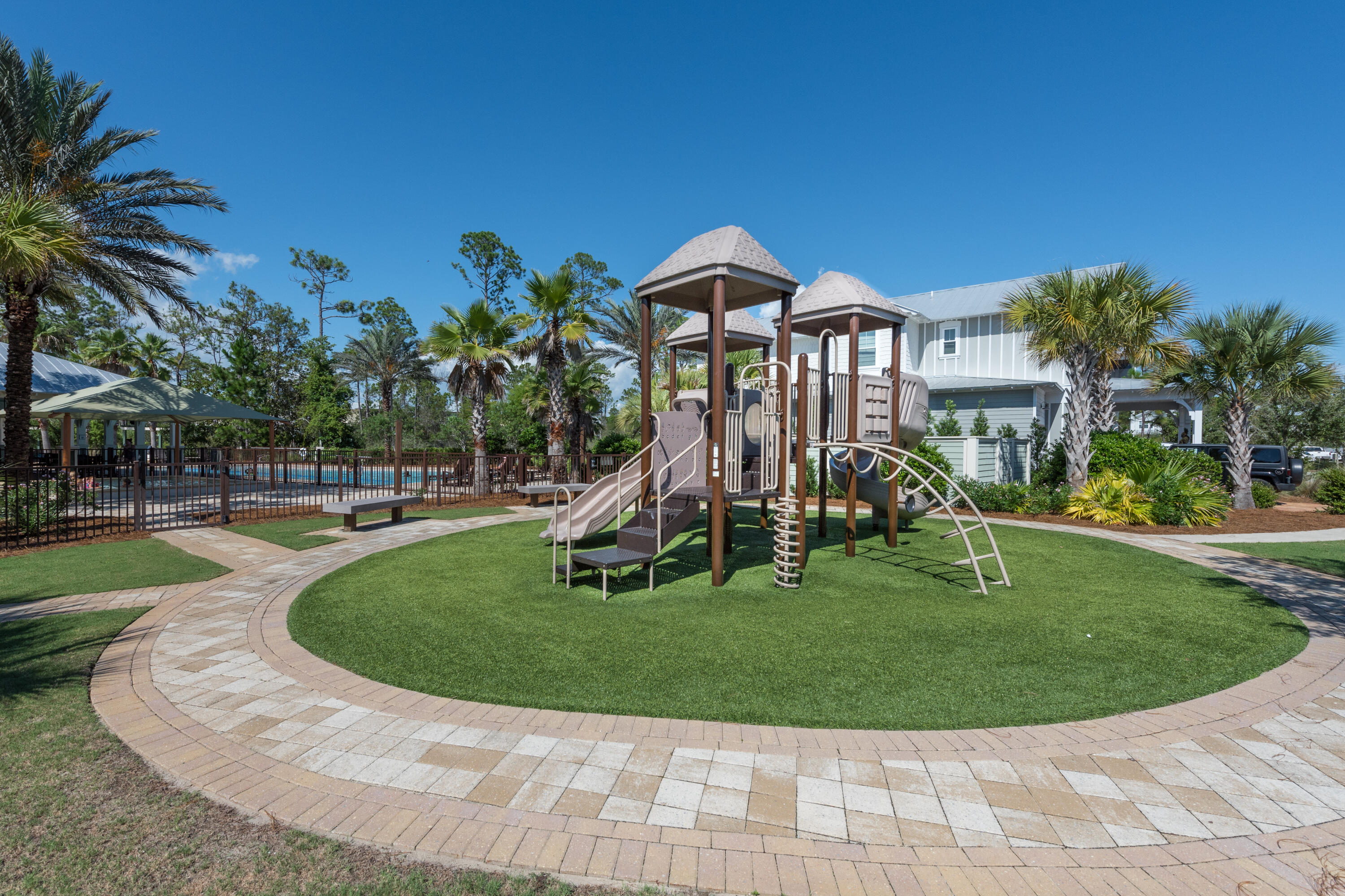 NATUREWALK AT SEAGROVE - Residential