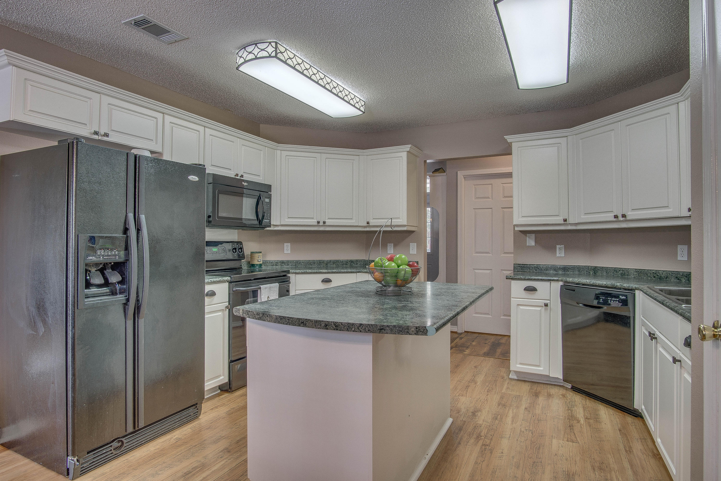 LEGEND COVE - Residential