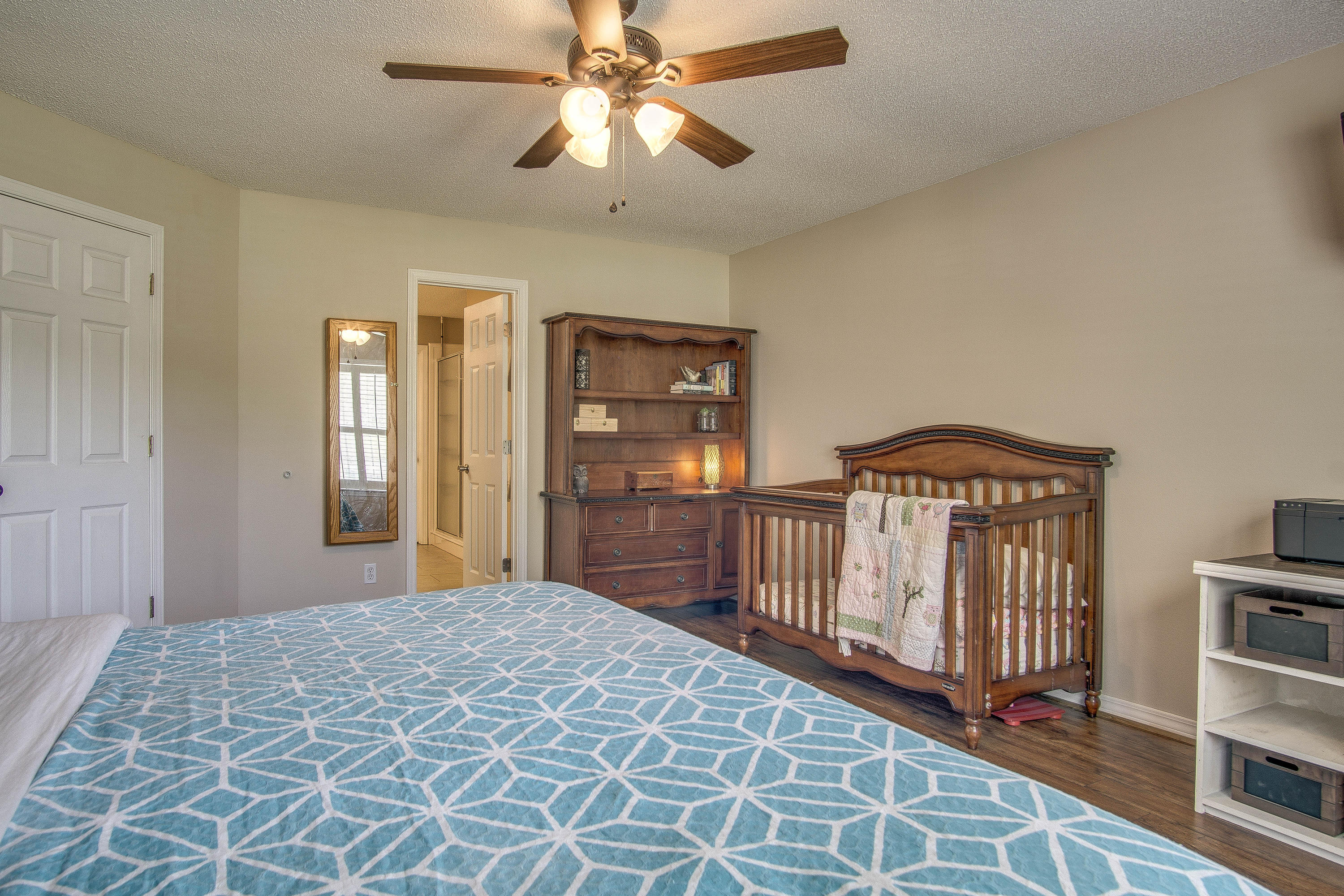 LEGEND COVE - Residential