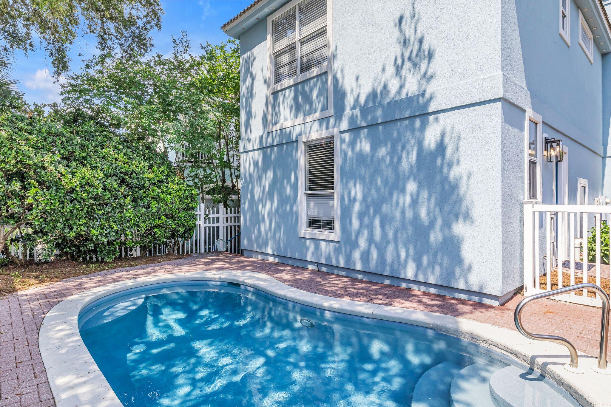 TERRA COTTA TERRACE - Residential