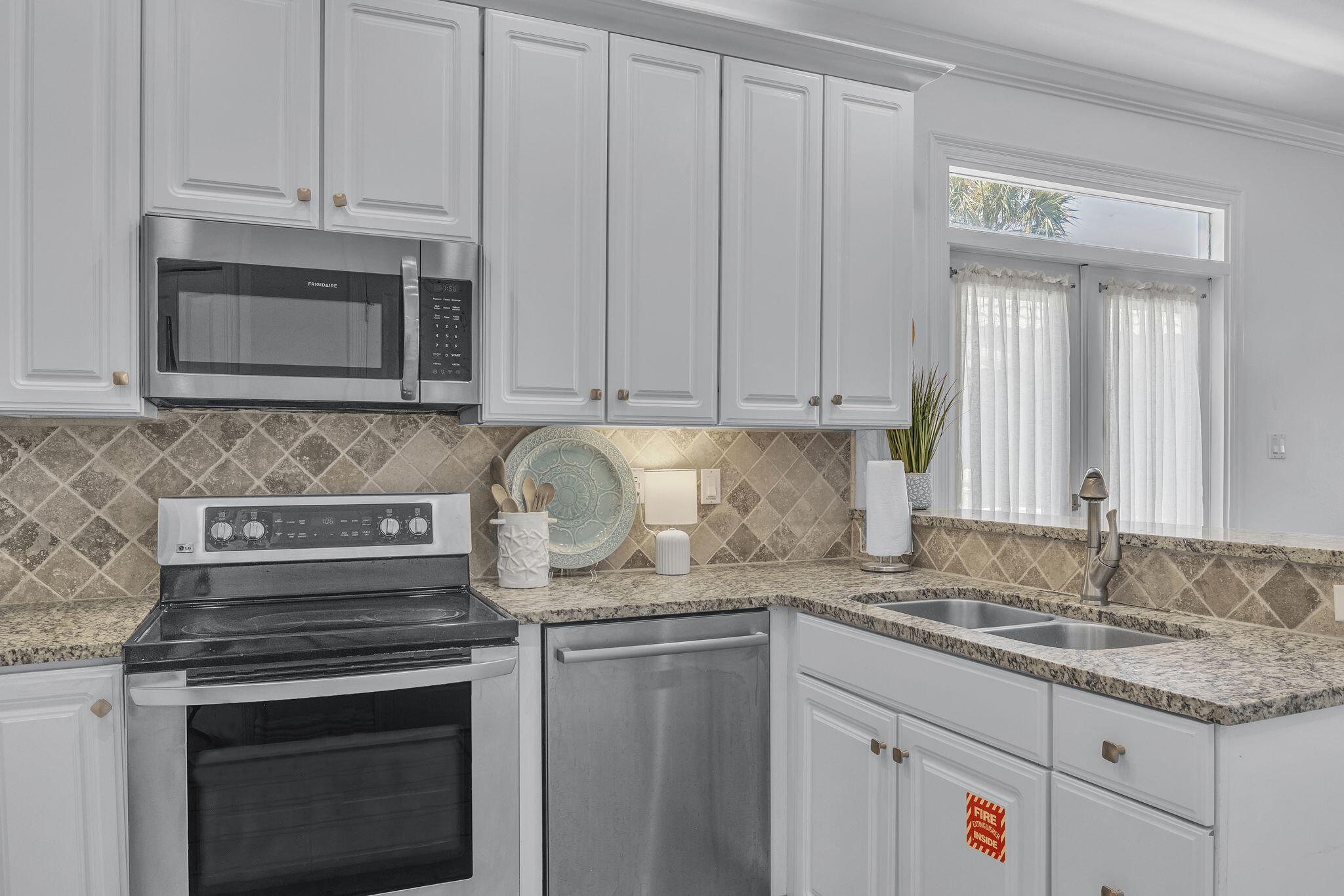 TERRA COTTA TERRACE - Residential