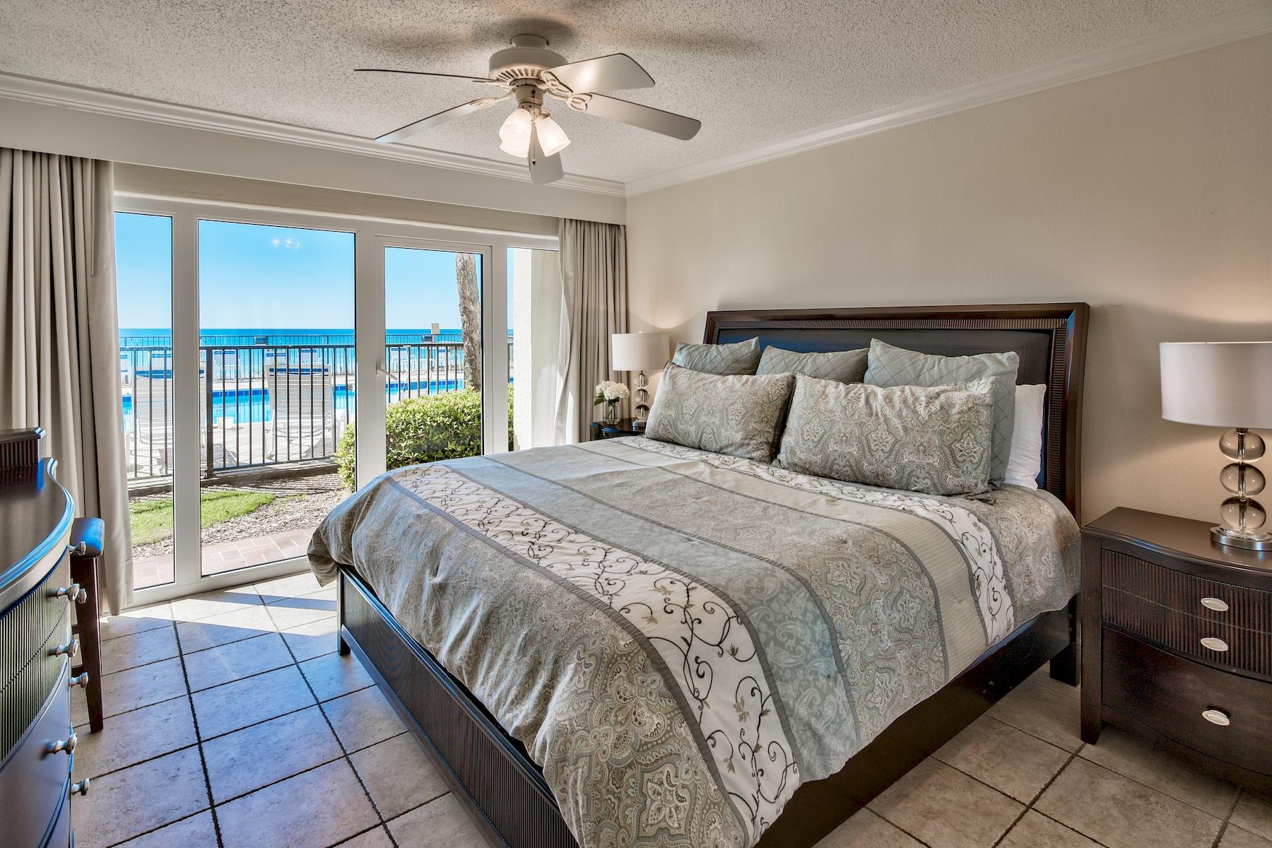 HUNTINGTON BY THE SEA CONDO - Residential