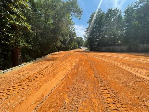Photo of 219 Hillside Drive, Niceville, FL 32578 (MLS # 962825)