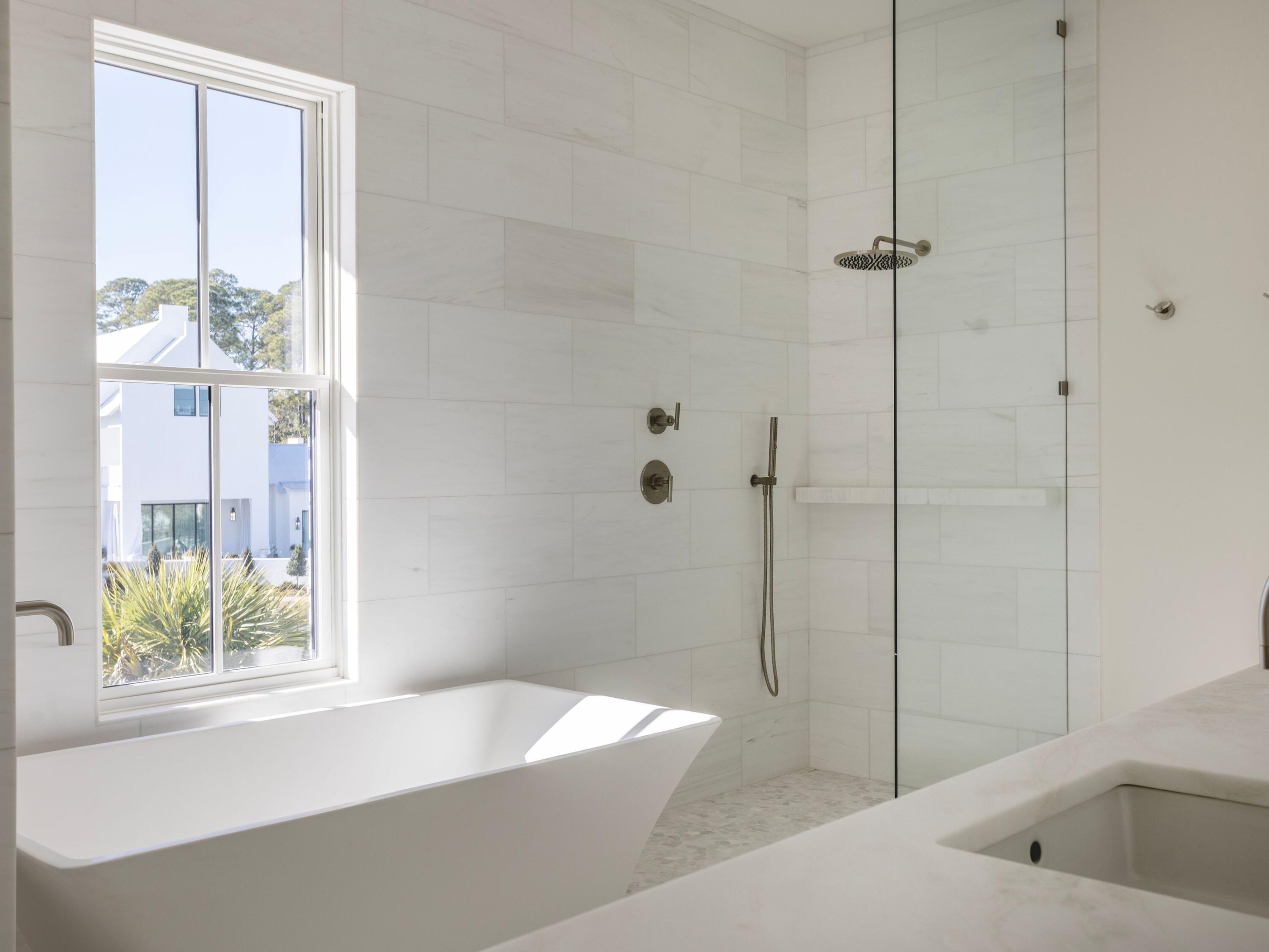 CHURCHILL OAKS - Residential