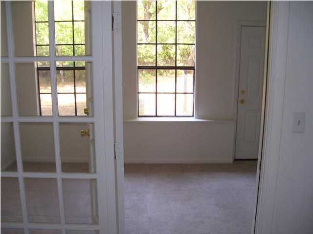 VESTA HEIGHTS 4TH ADDN - Residential Lease