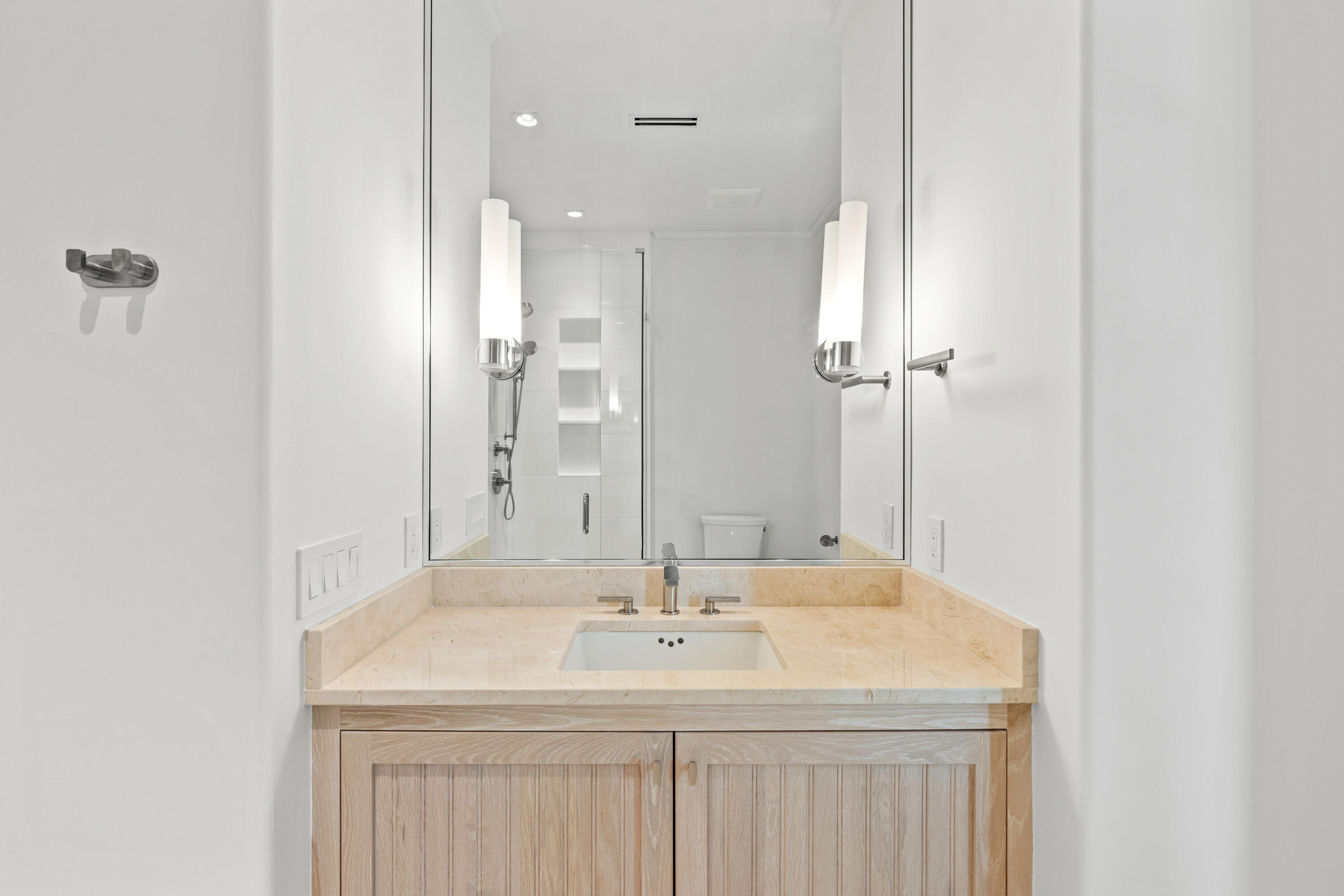 ALYS BEACH - Residential