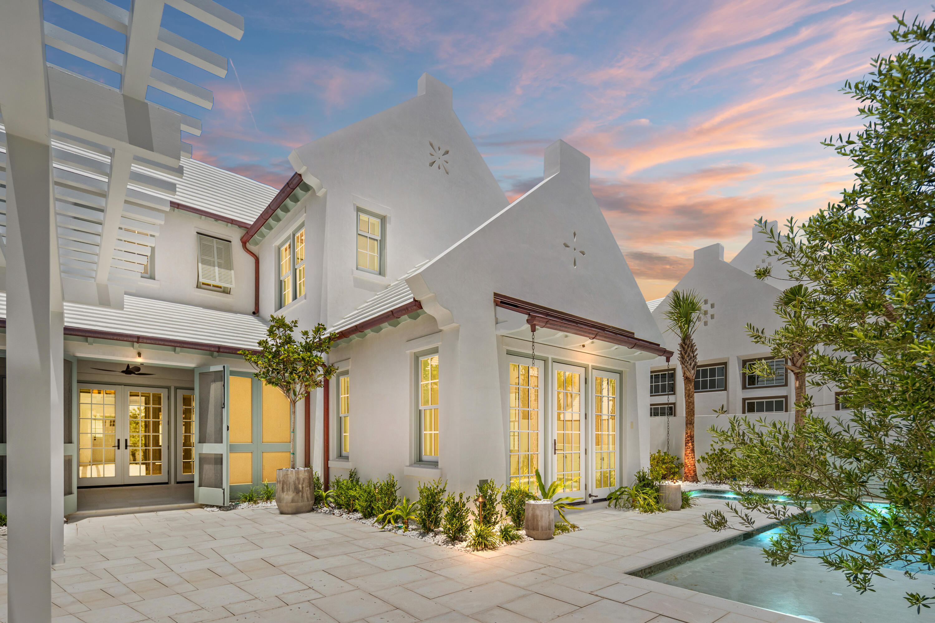 ALYS BEACH - Residential