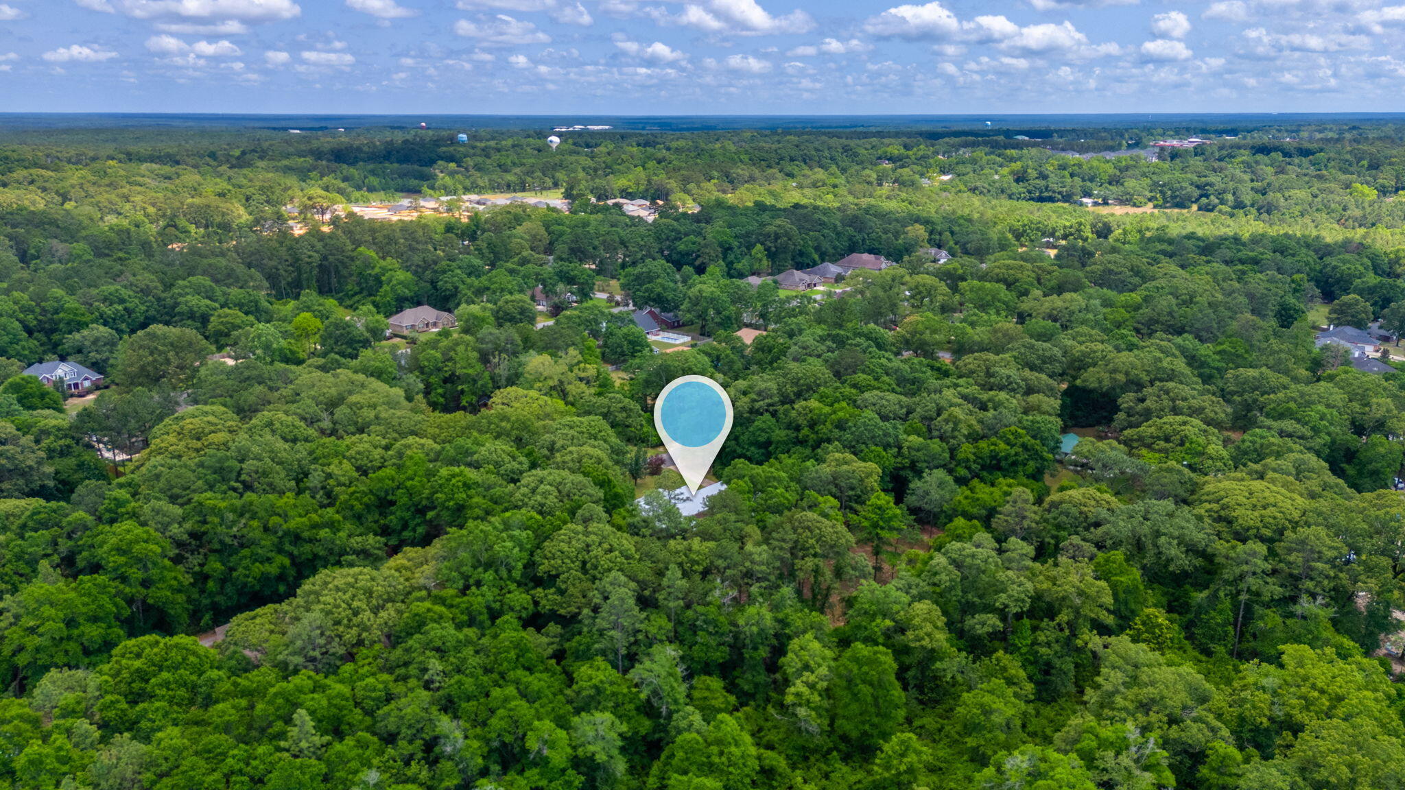 COM SE COR OF SW1/4 OF SE1/4 W1134.95 FT N425.73 FT TO POB N252.25 FT W172.55 FT S 252.25 FT - Residential