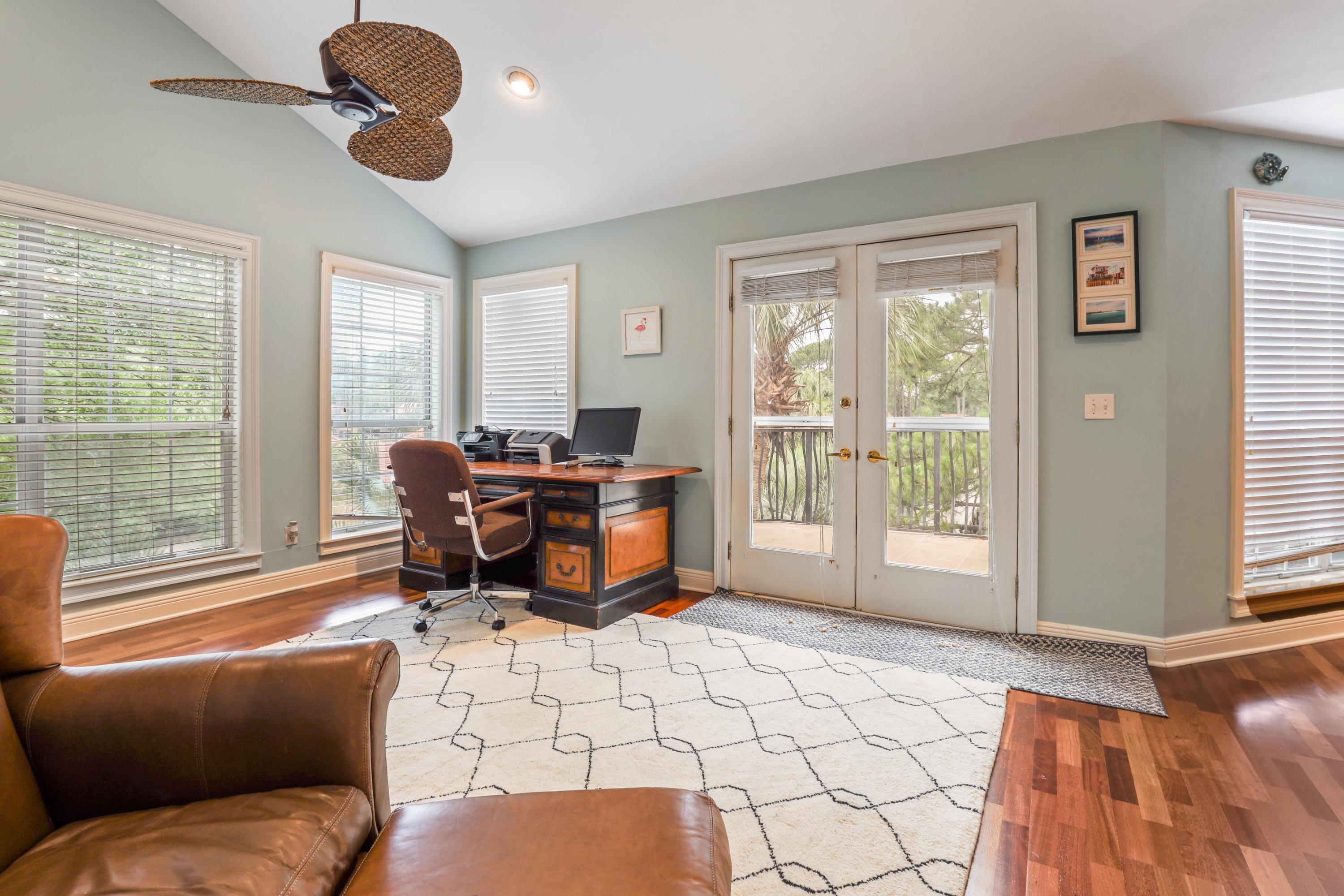 VANTAGE POINTE - Residential Lease