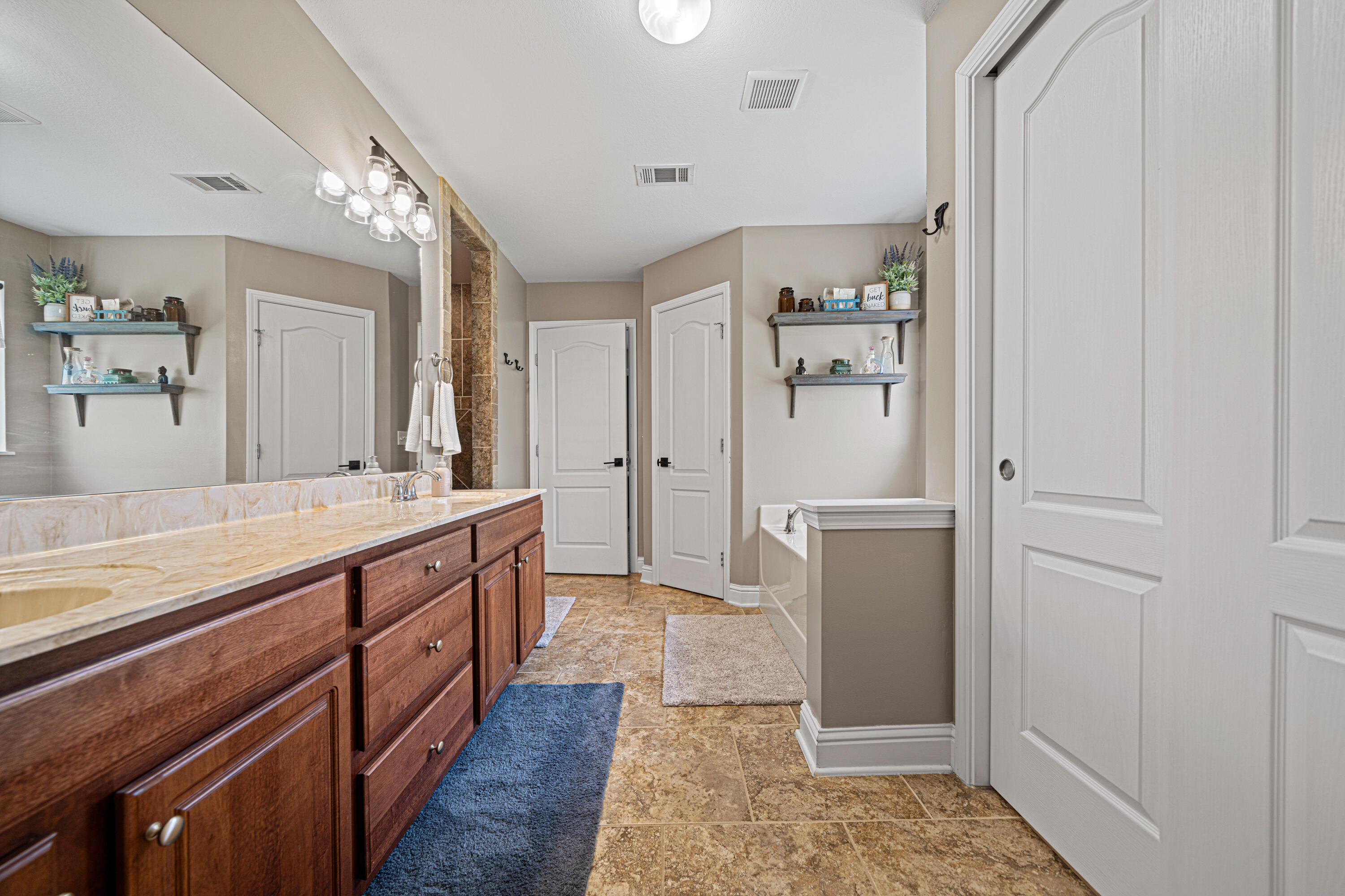 BROOKE ESTATES PH II - Residential