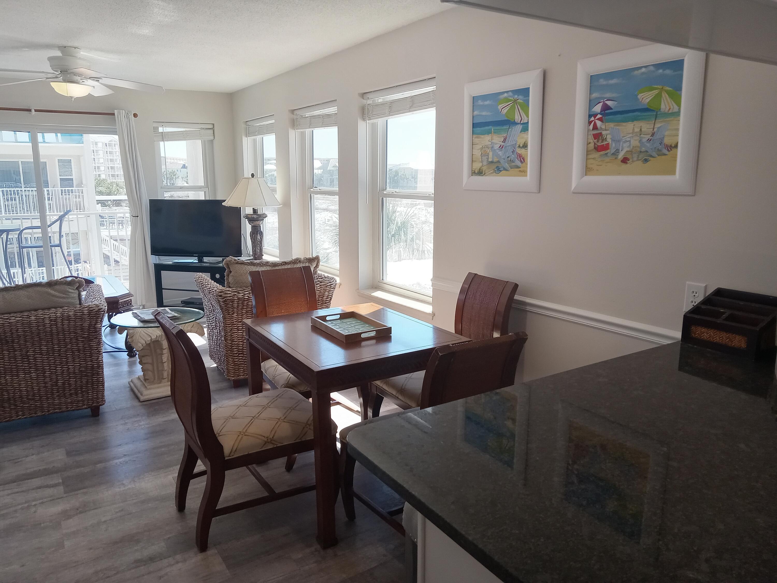 POOLSIDE VILLAS CONDO - Residential