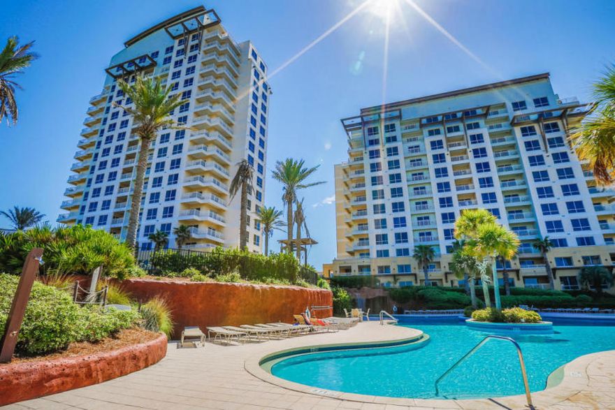 Walk to Beach two hundred yards away! Or go in the HUGE lagoon pool and hot tub. Studio condo was just completely redone !!! Newly redone: luxury vinyl flooring throughout, new full size refrigerator and extra food storage, new dropleaf table and chairs, new sleeper sofa and storage table, 2 new nightstands and lights, new King size bed and mattress. New storage in the bath and new shower curtain.All utilities included in rent including WIFI, basic cable TV, electricity, heat/AC, water, sewer, garbage.Call right away to see before it is rented.