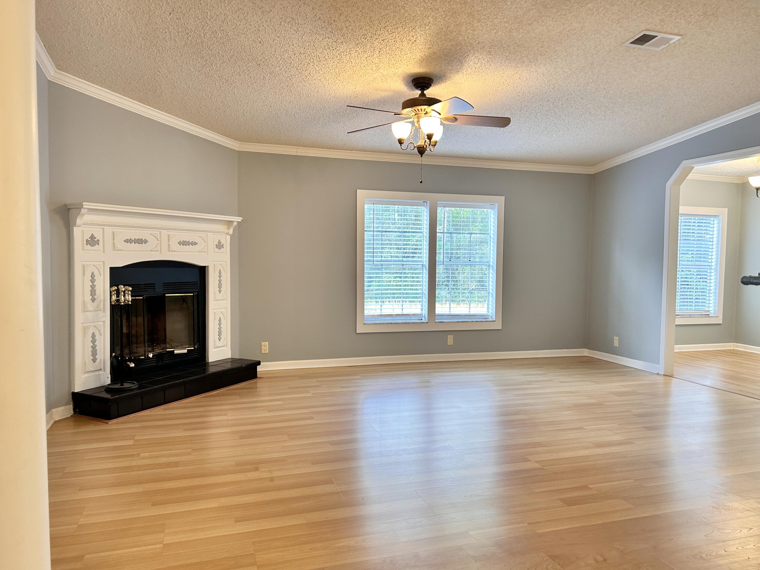 Lot 7 Camille Estates S/D Pb13-41 Or2489-744 Or 2774-4469 - Residential