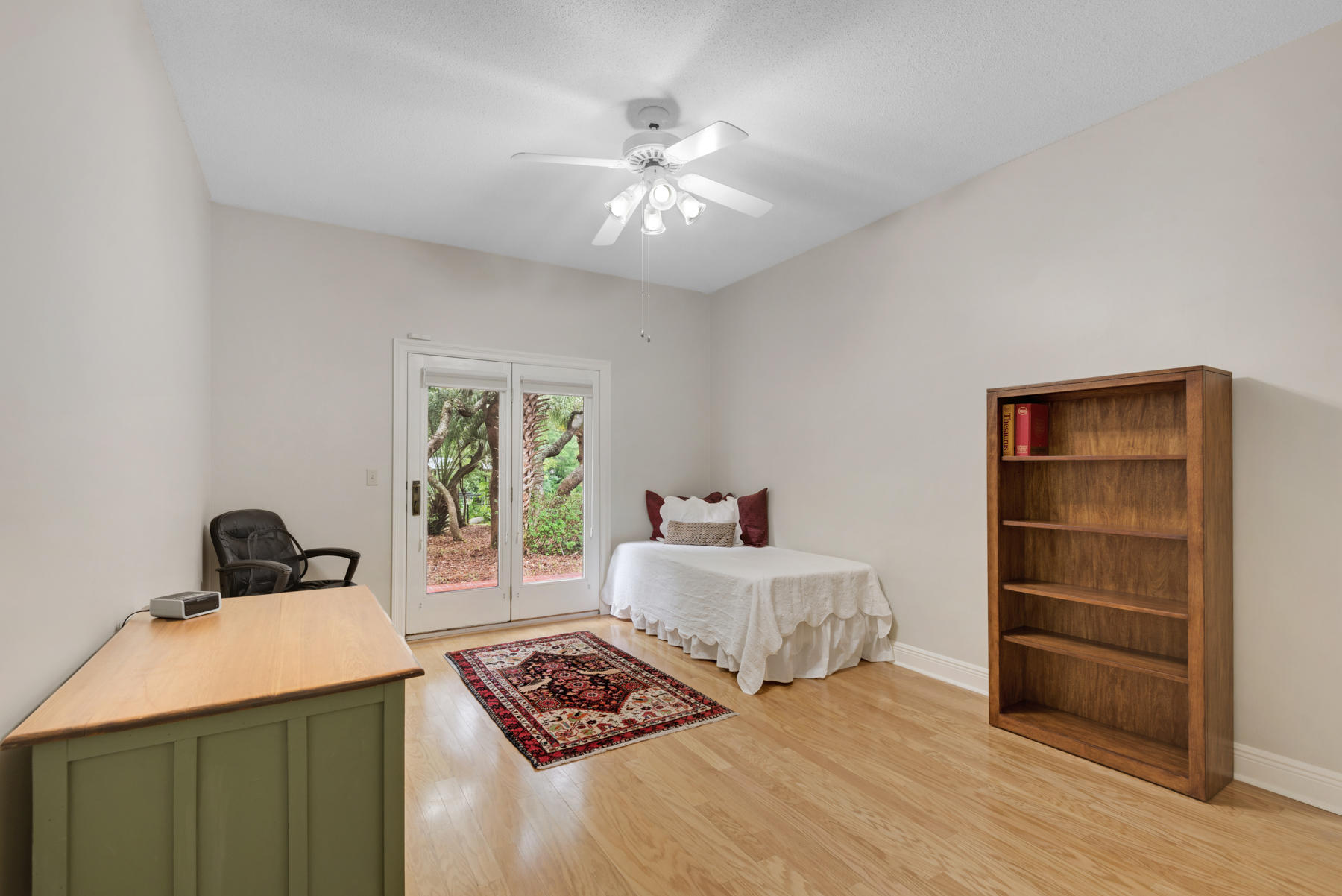 SHIRKS BAYOU - Residential