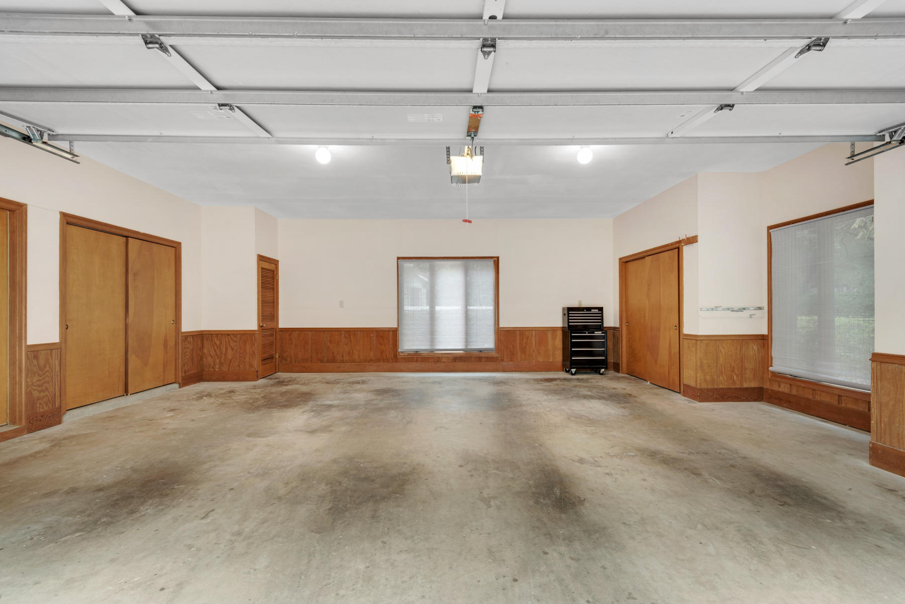 SHIRKS BAYOU - Residential