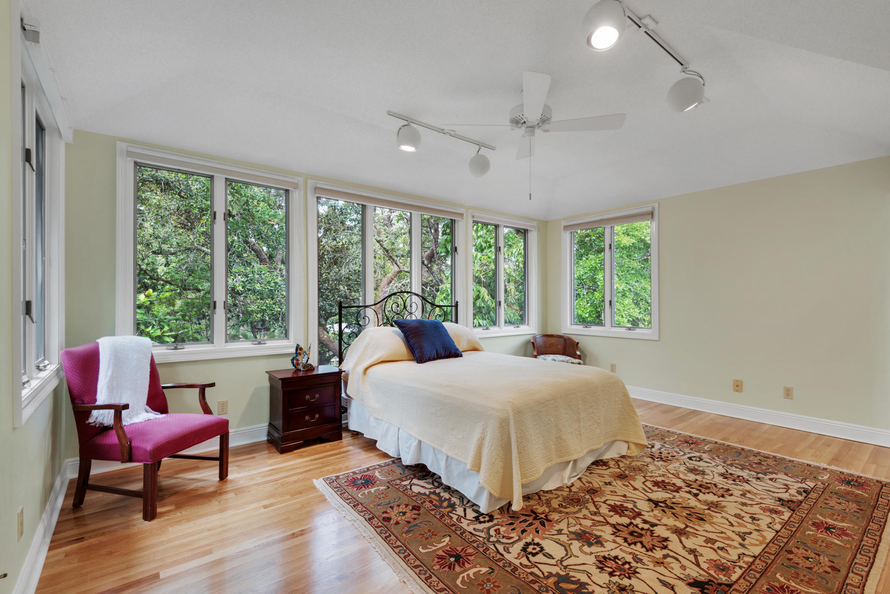 SHIRKS BAYOU - Residential