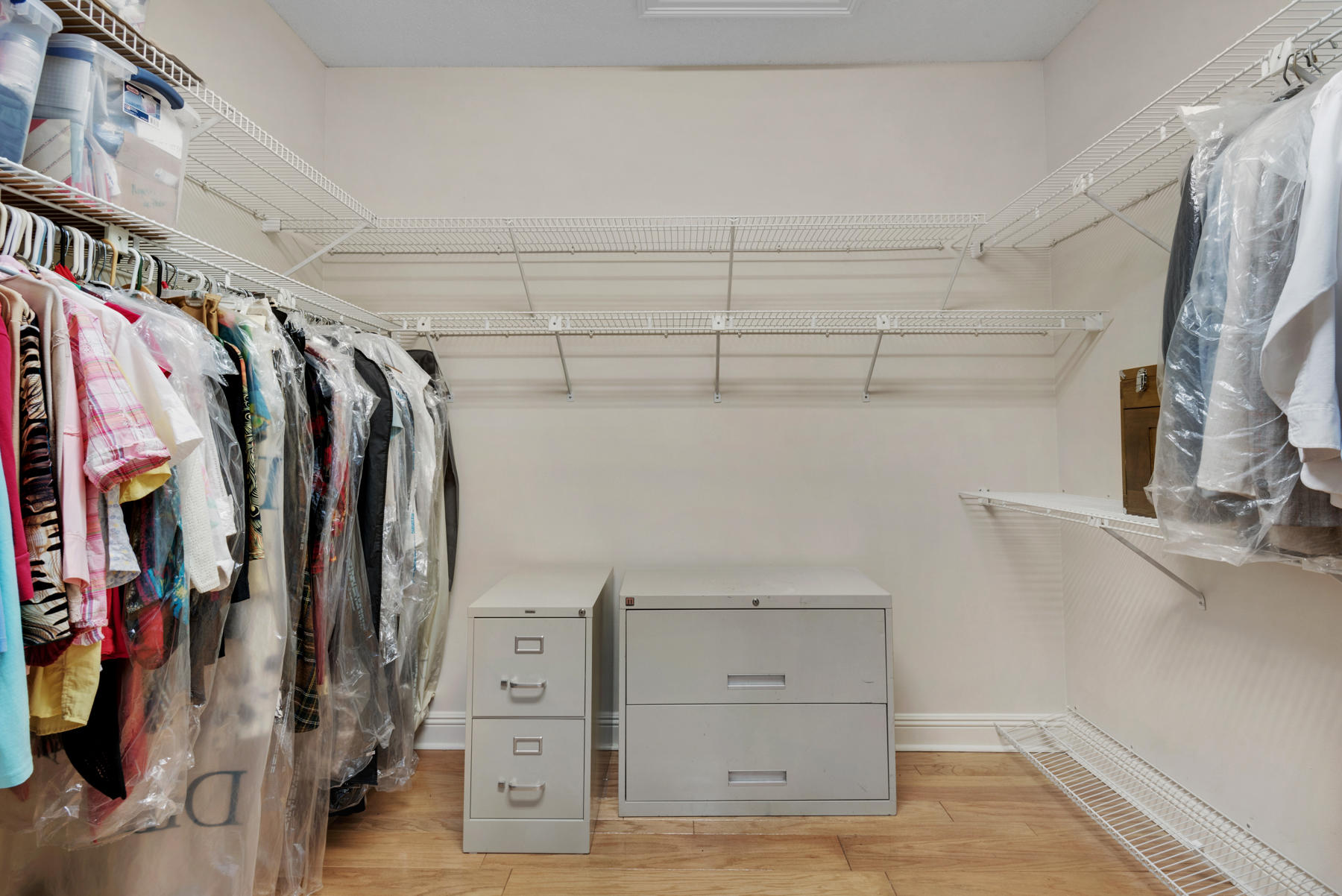 SHIRKS BAYOU - Residential