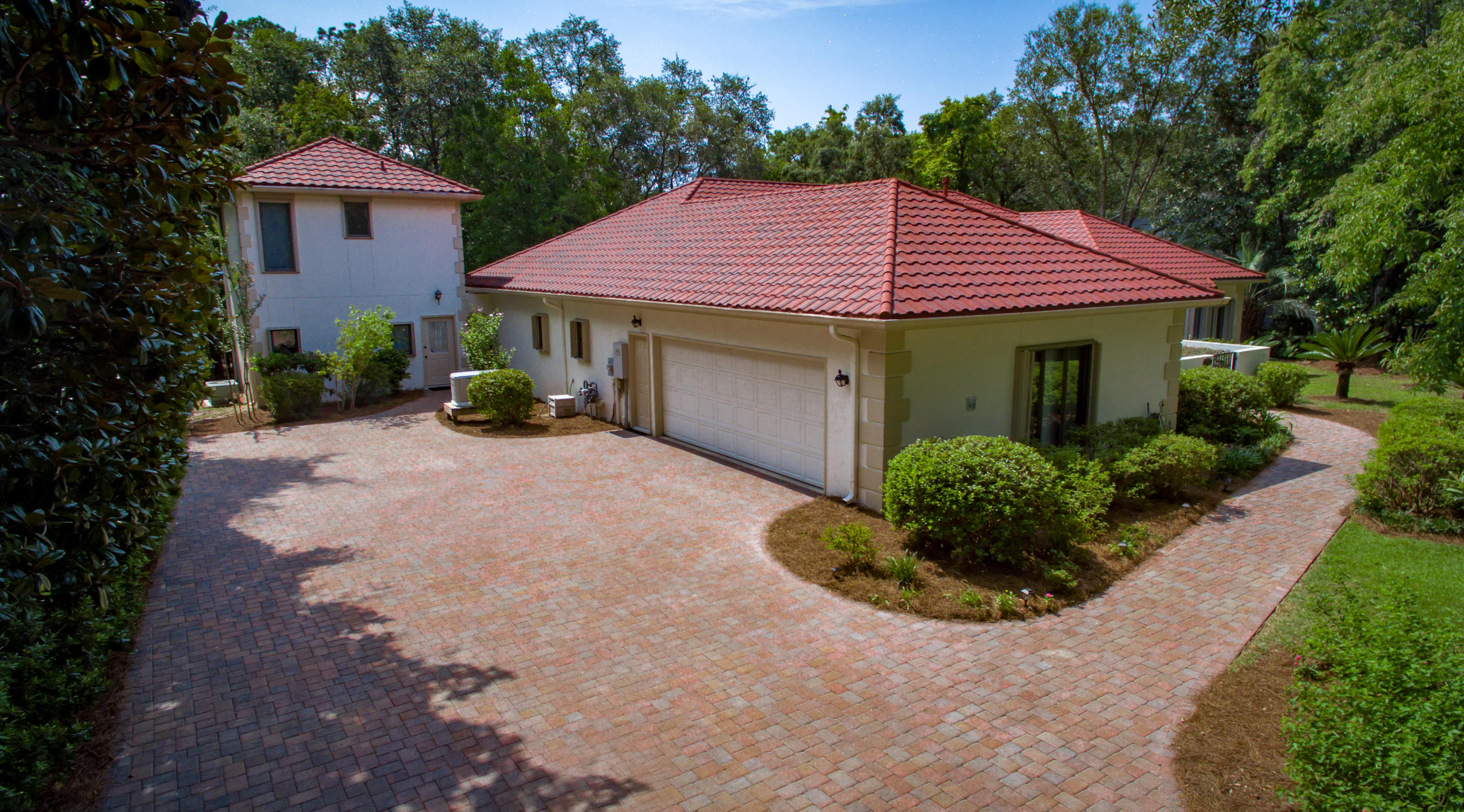 SHIRKS BAYOU - Residential