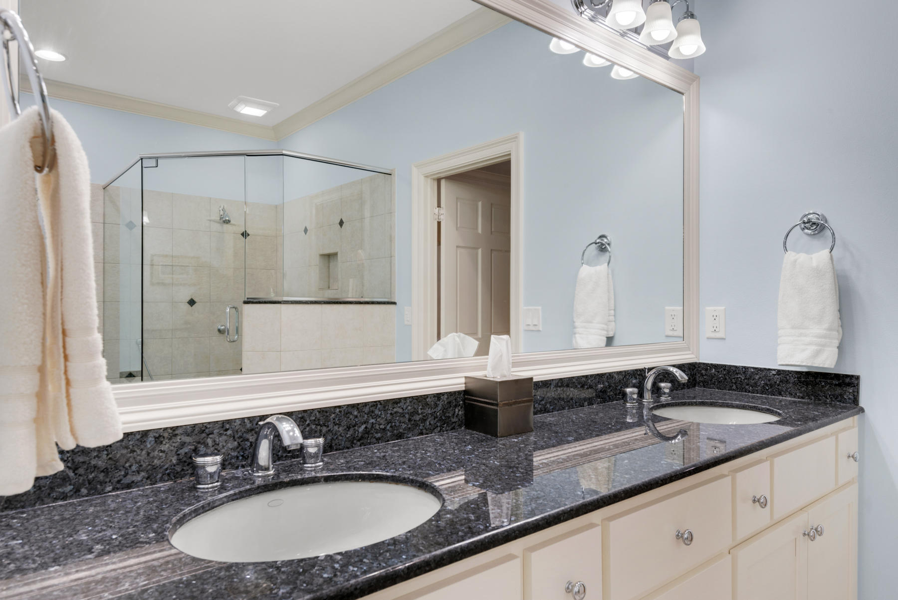 SHIRKS BAYOU - Residential