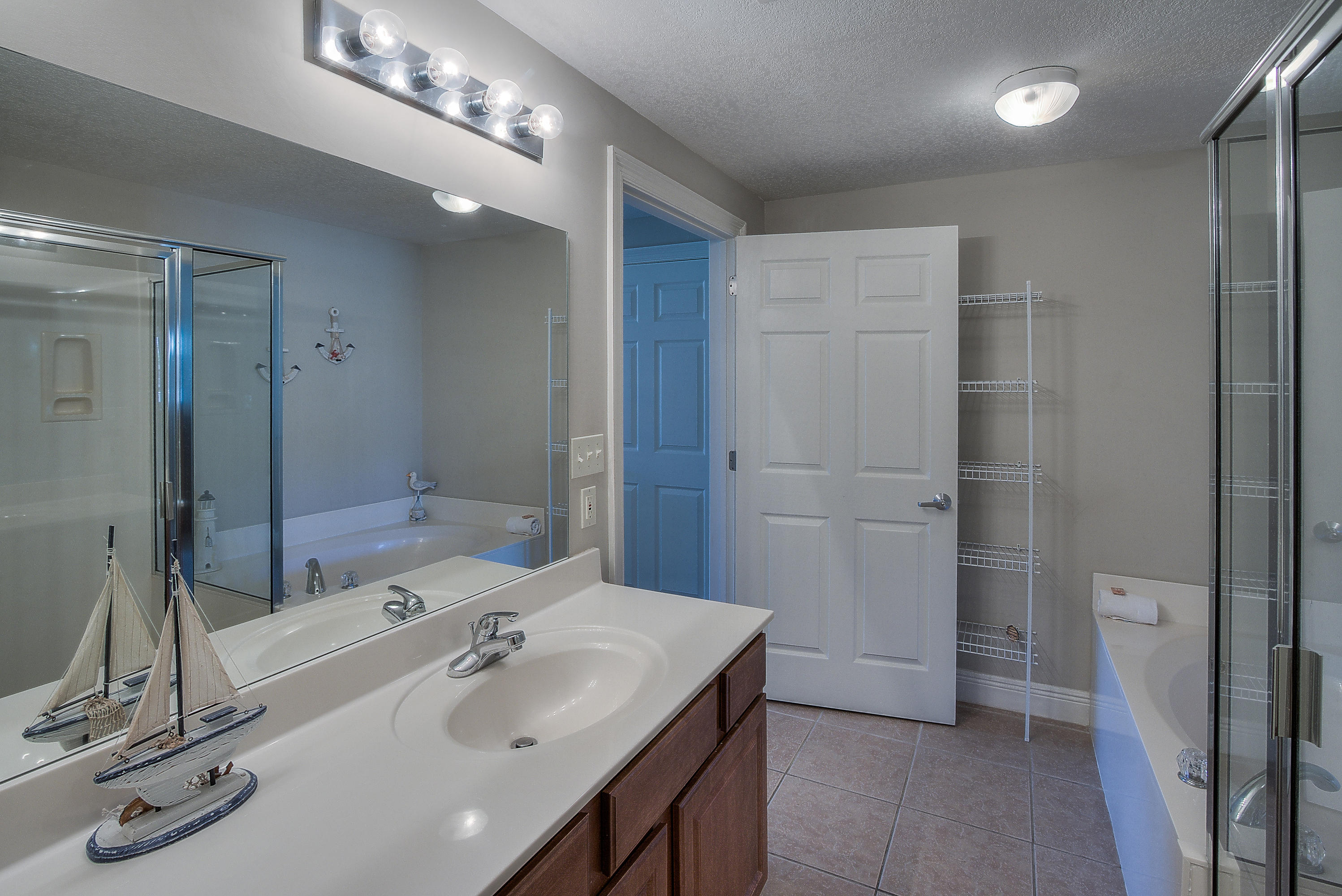 ARIEL DUNES II - Residential