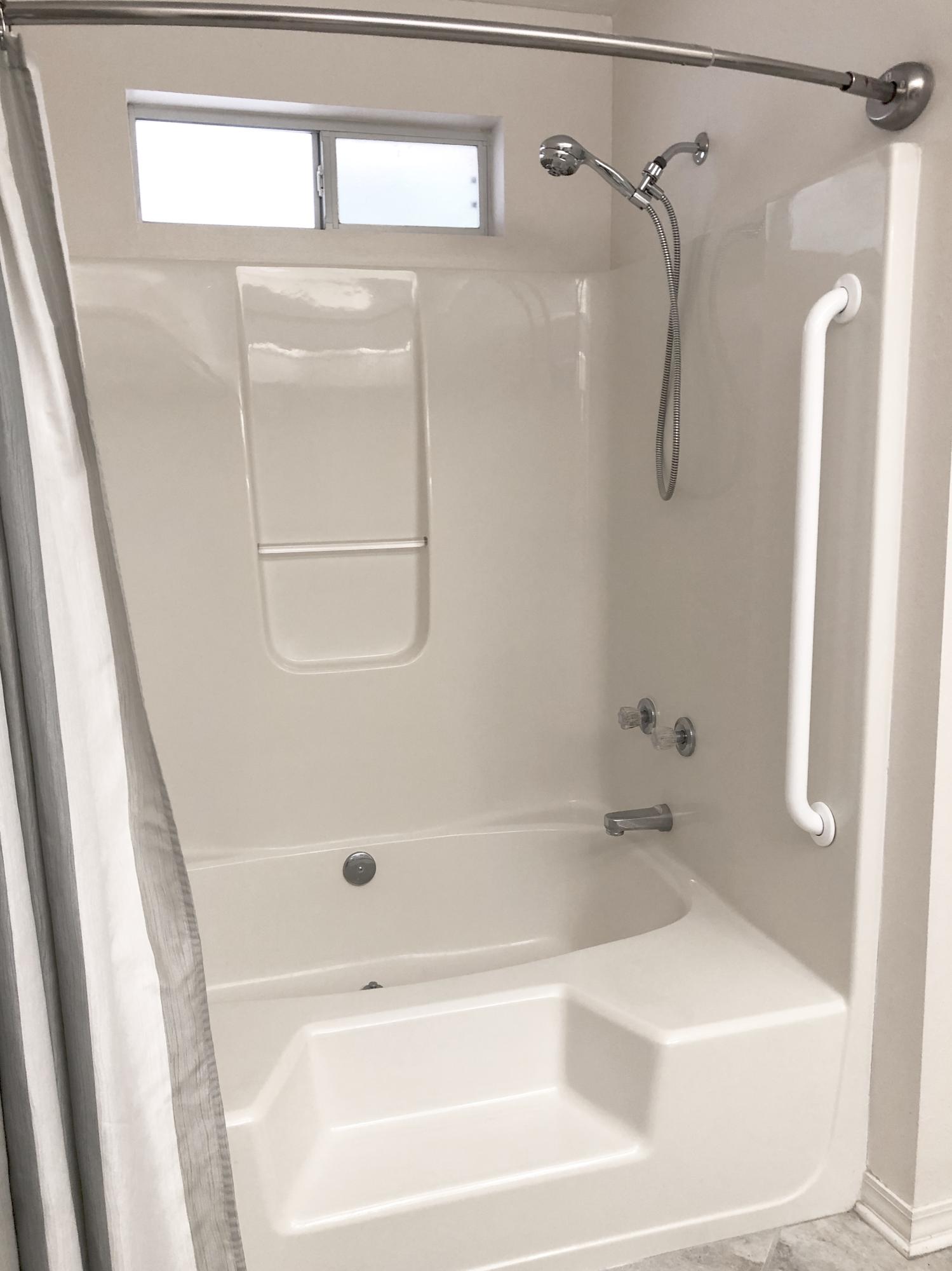 RAINTREE ESTATES - Residential