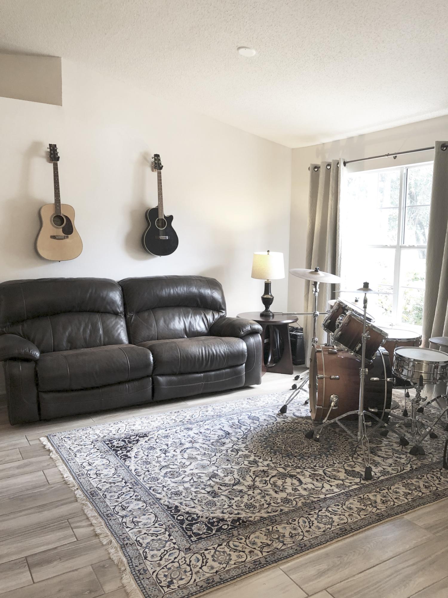 RAINTREE ESTATES - Residential