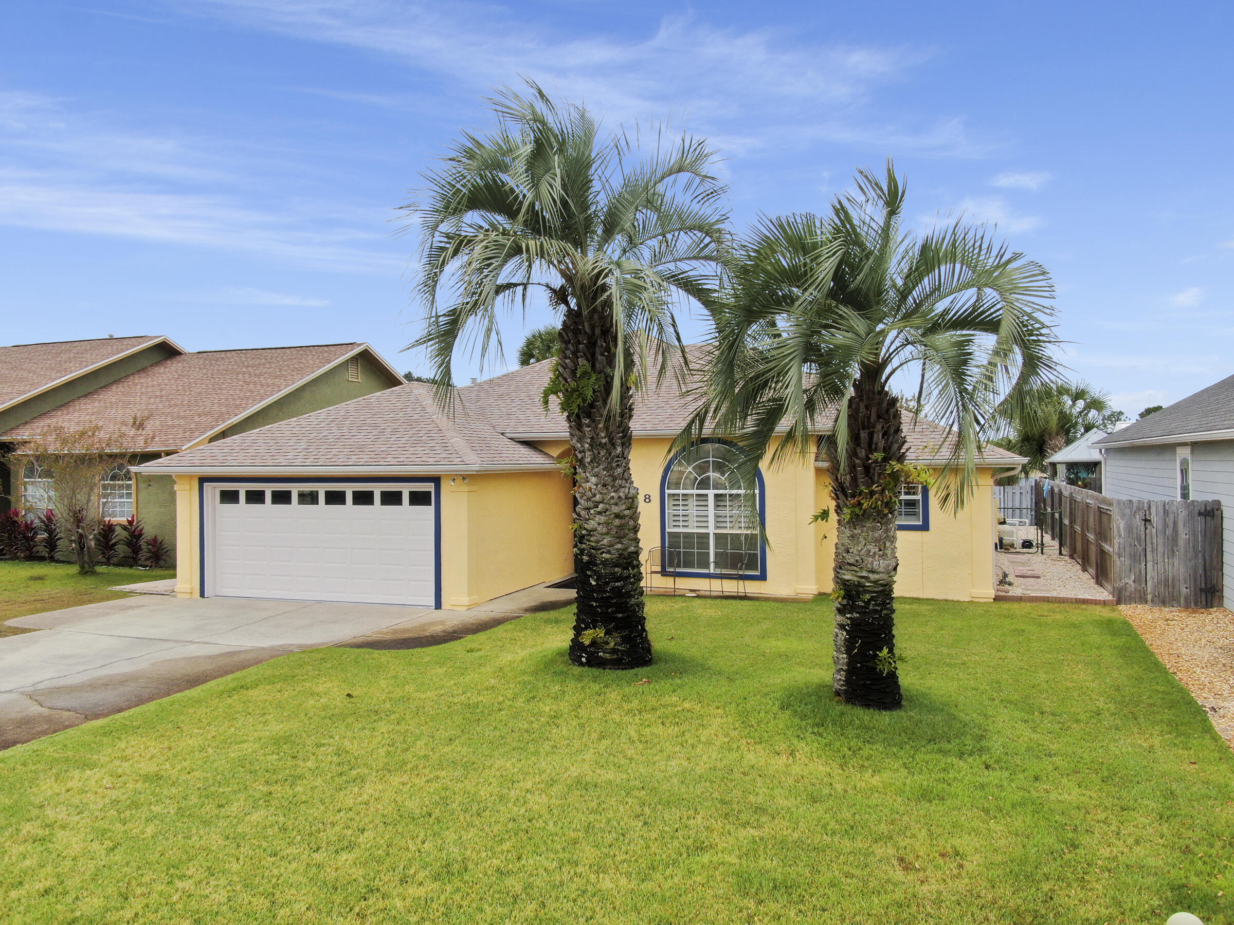 SEACLUSION BEACH - Residential