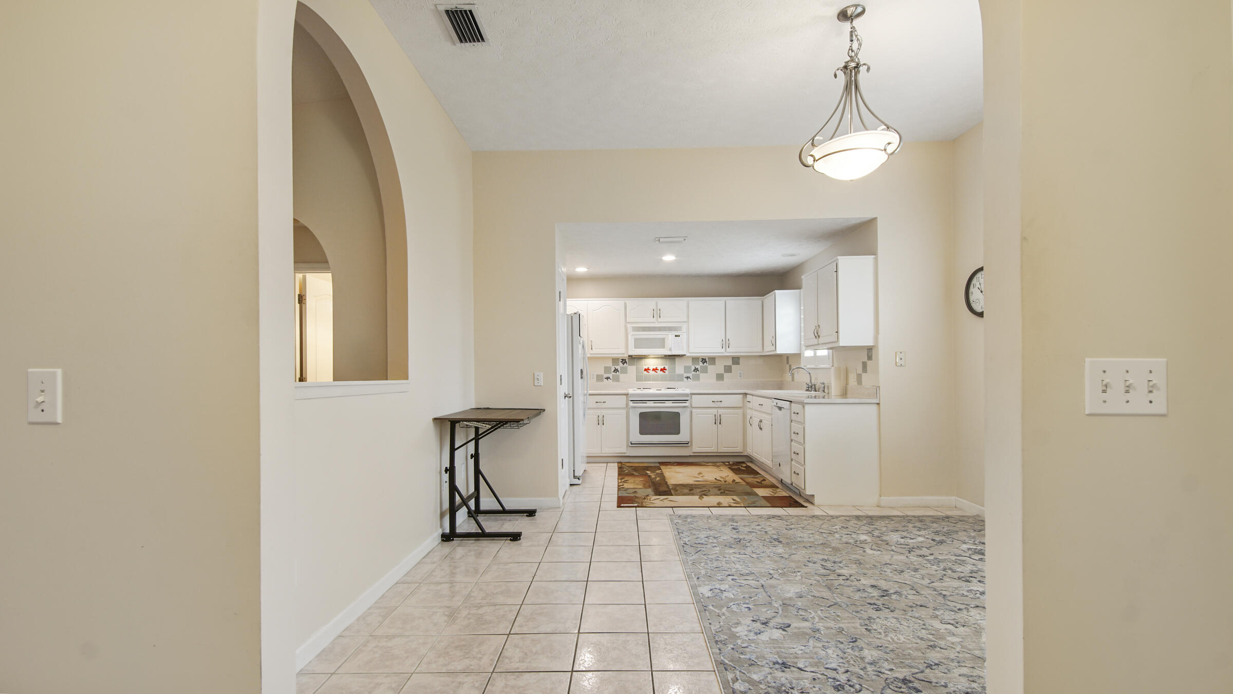 SEACLUSION BEACH - Residential