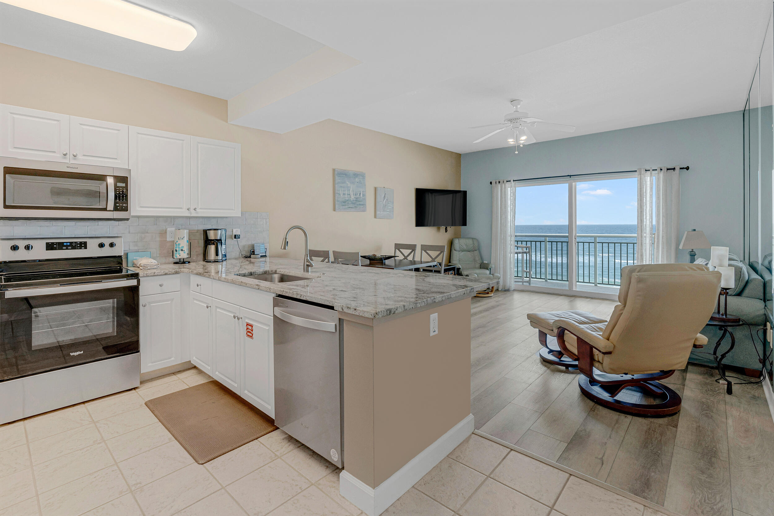 PELICAN ISLE - Residential