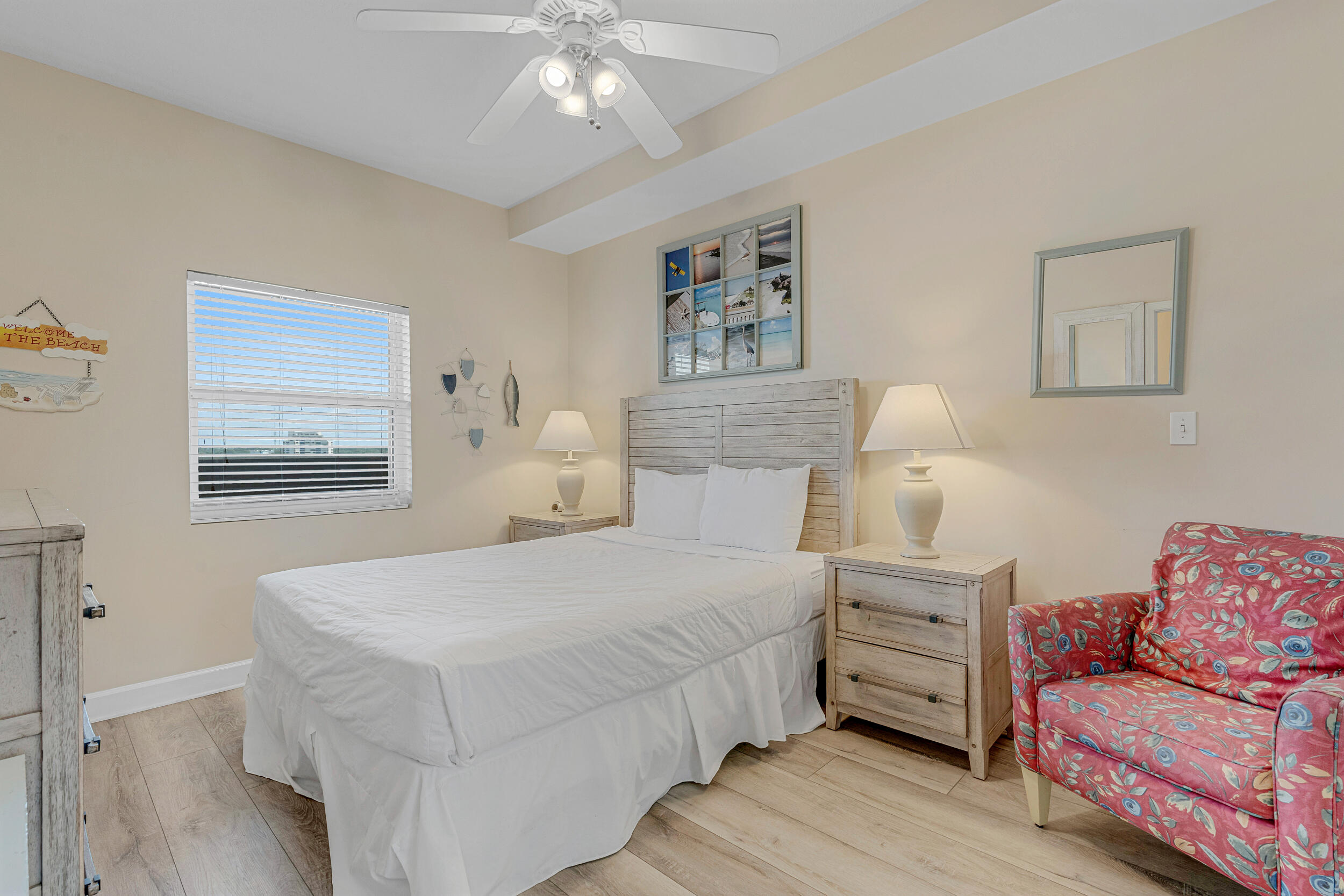 PELICAN ISLE - Residential