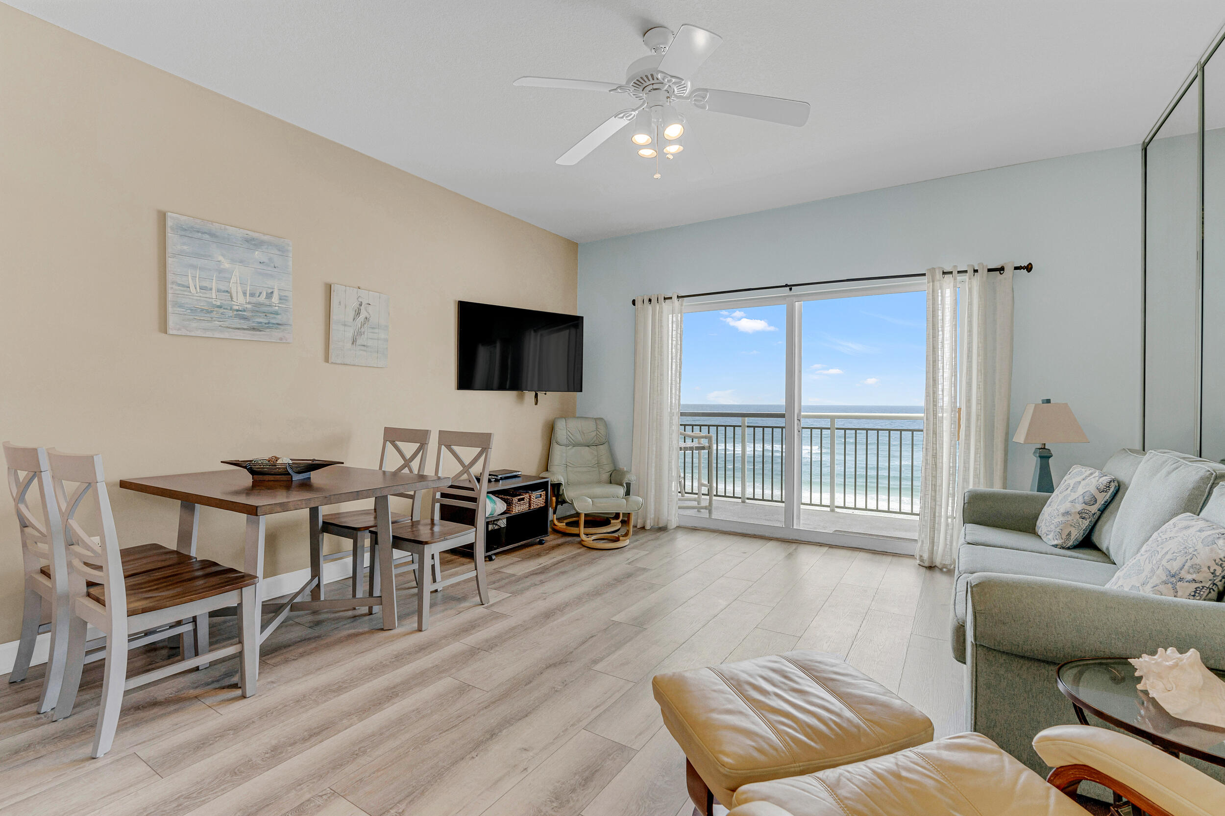 PELICAN ISLE - Residential