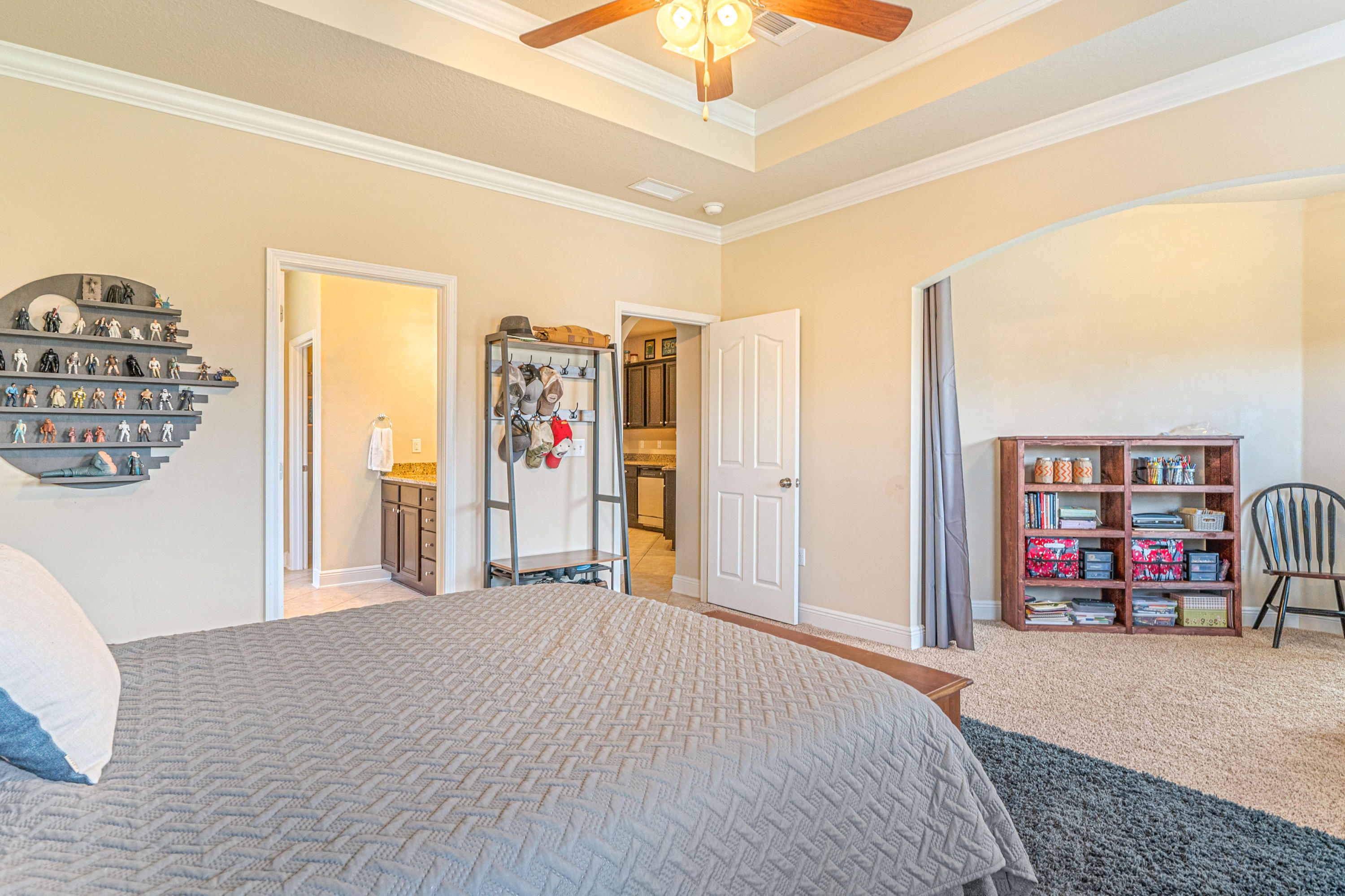 LIBERTY OAKS - Residential