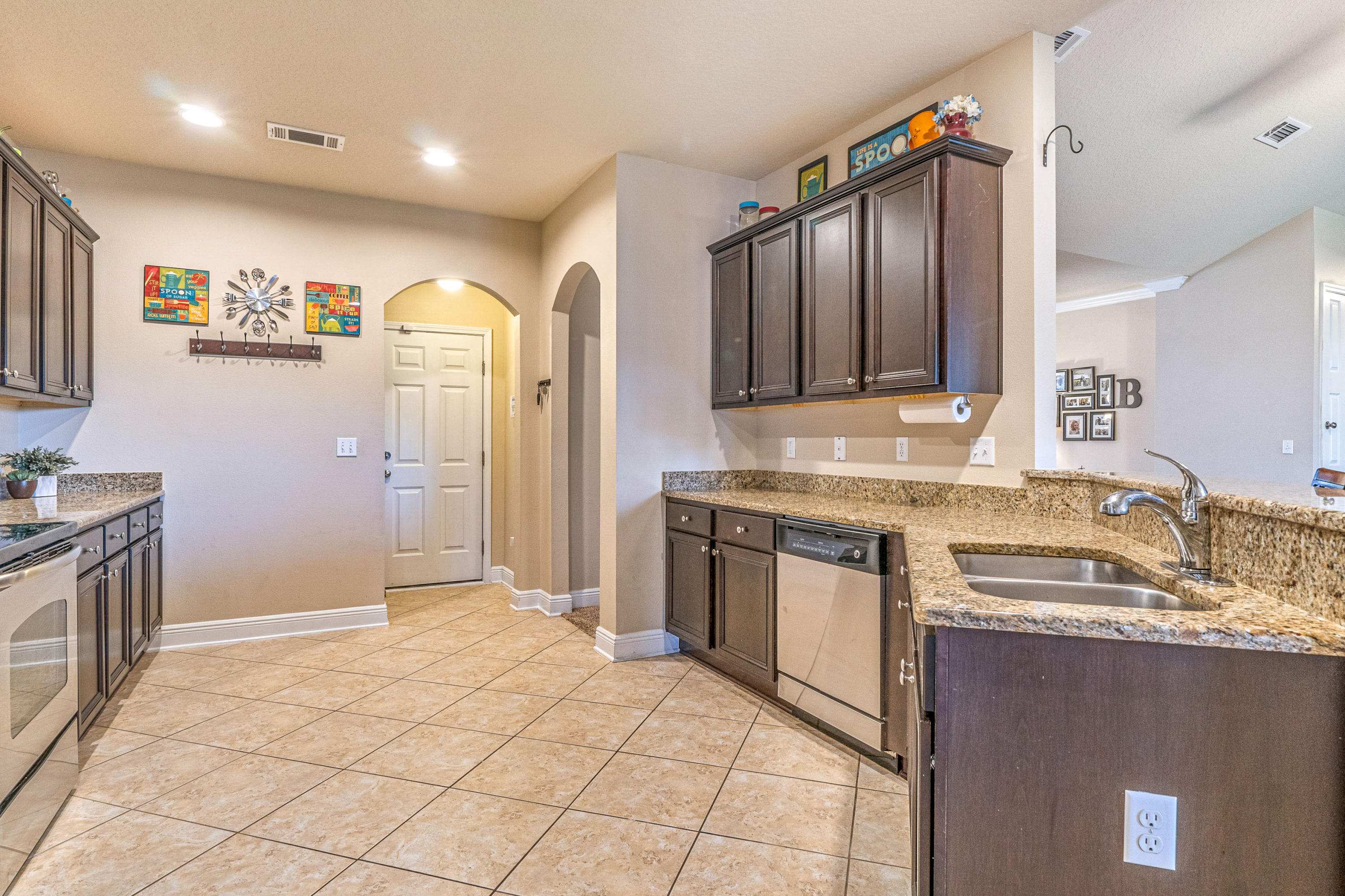 LIBERTY OAKS - Residential