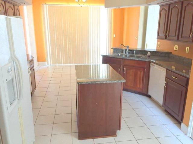 CASTELAR - Residential