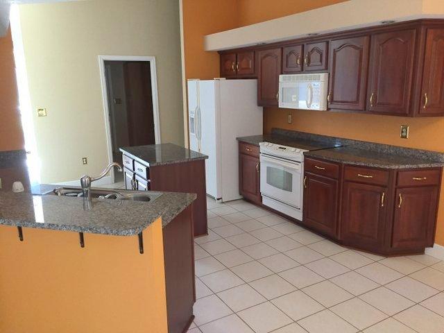 CASTELAR - Residential