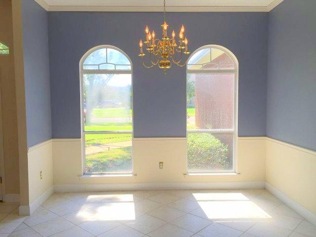 CASTELAR - Residential