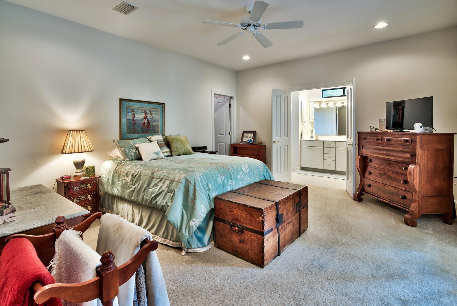 DEERWOOD DRIVE - Residential