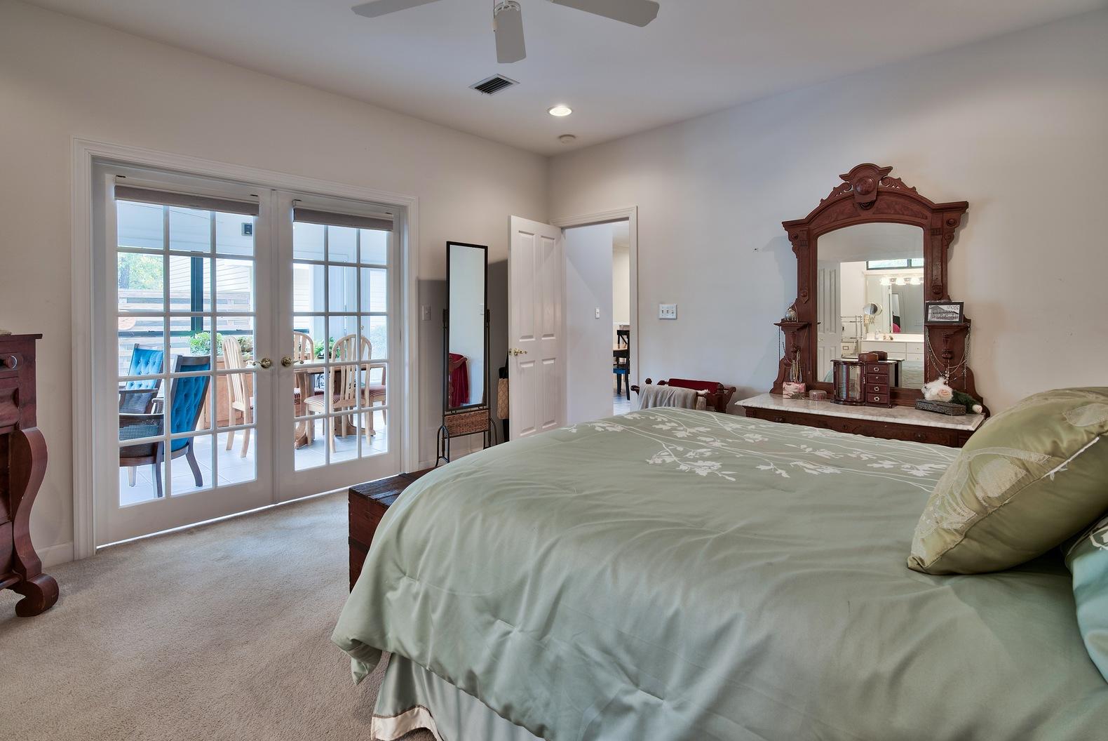 DEERWOOD DRIVE - Residential