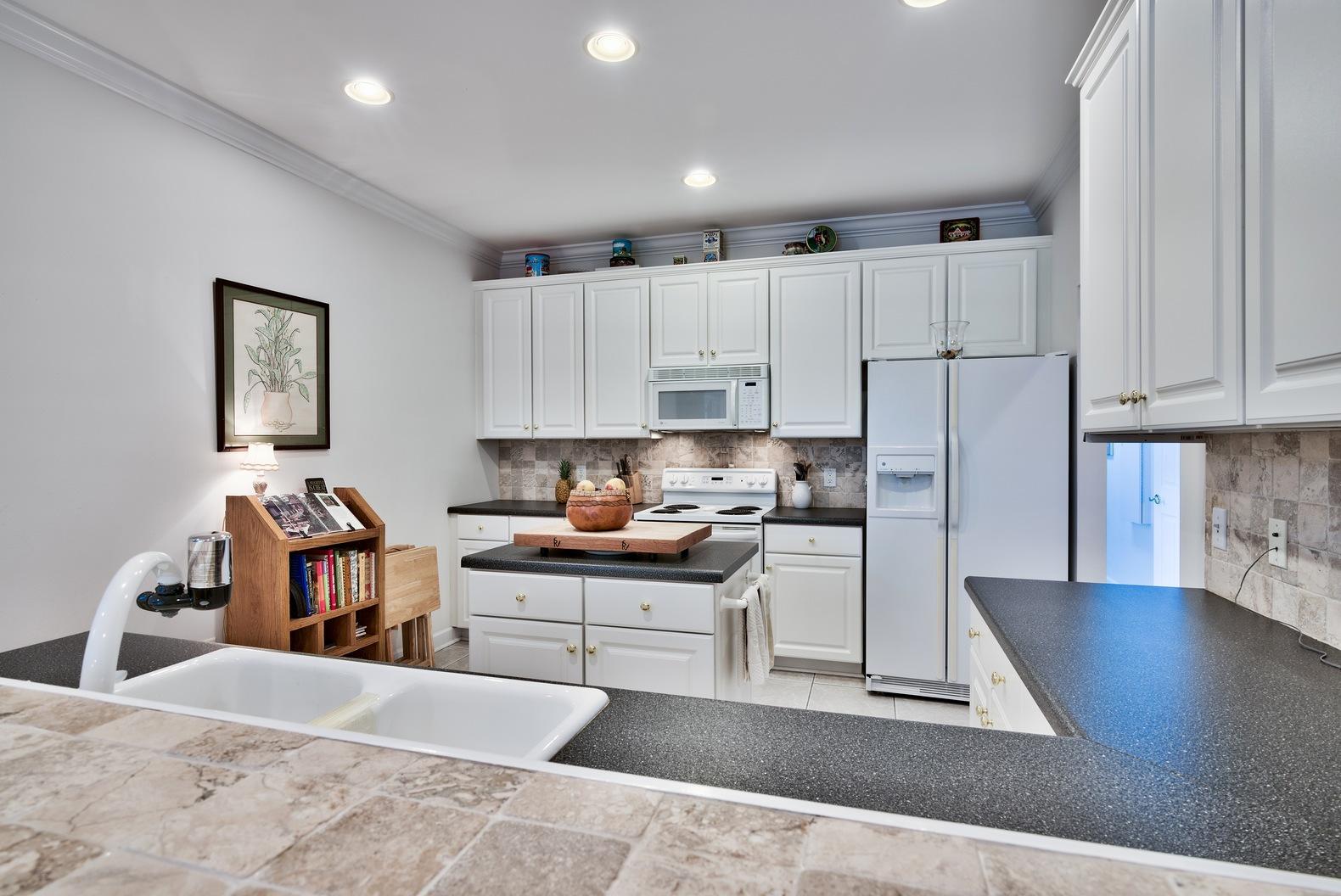 DEERWOOD DRIVE - Residential