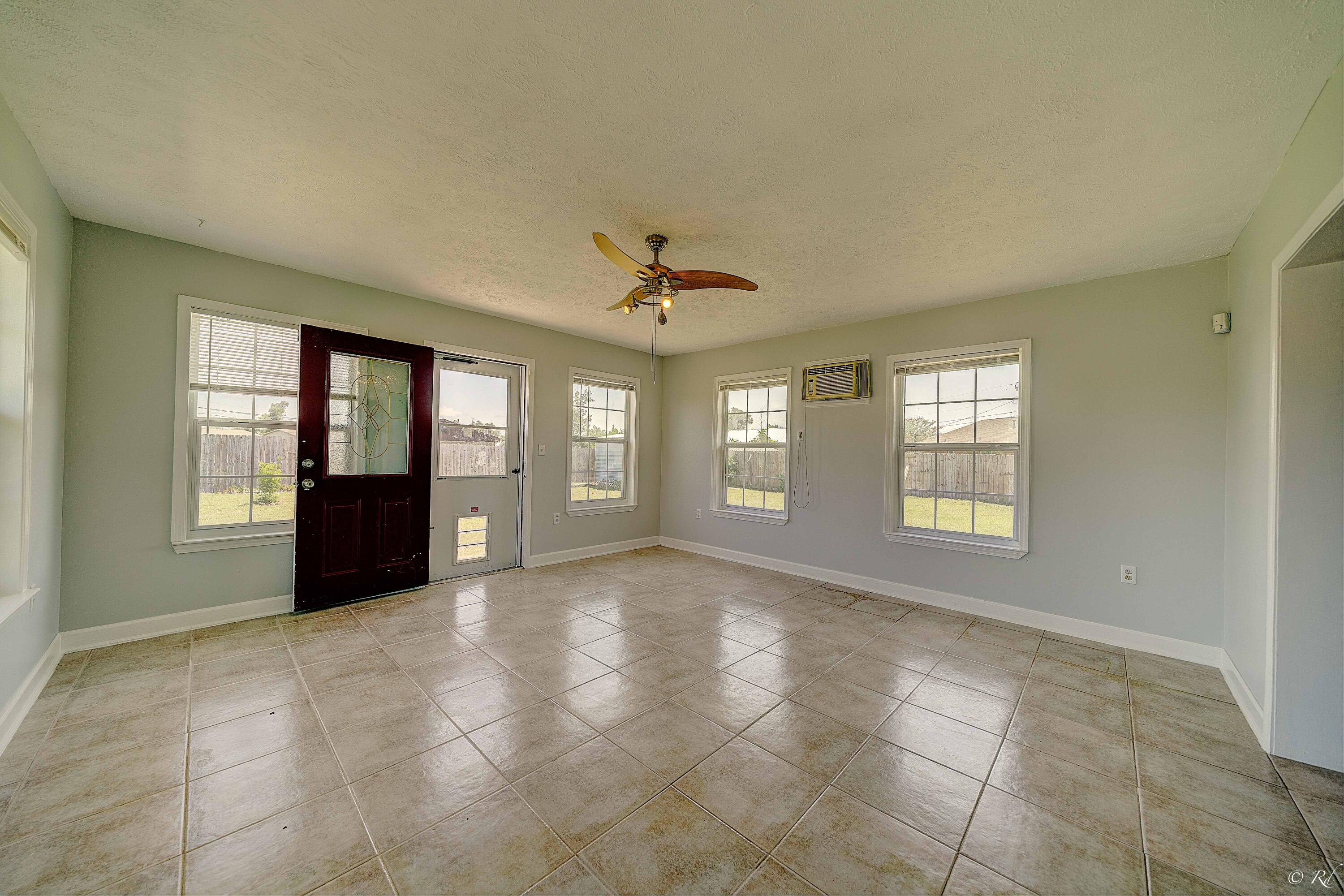 BAY FRONT UNIT 3 - Residential