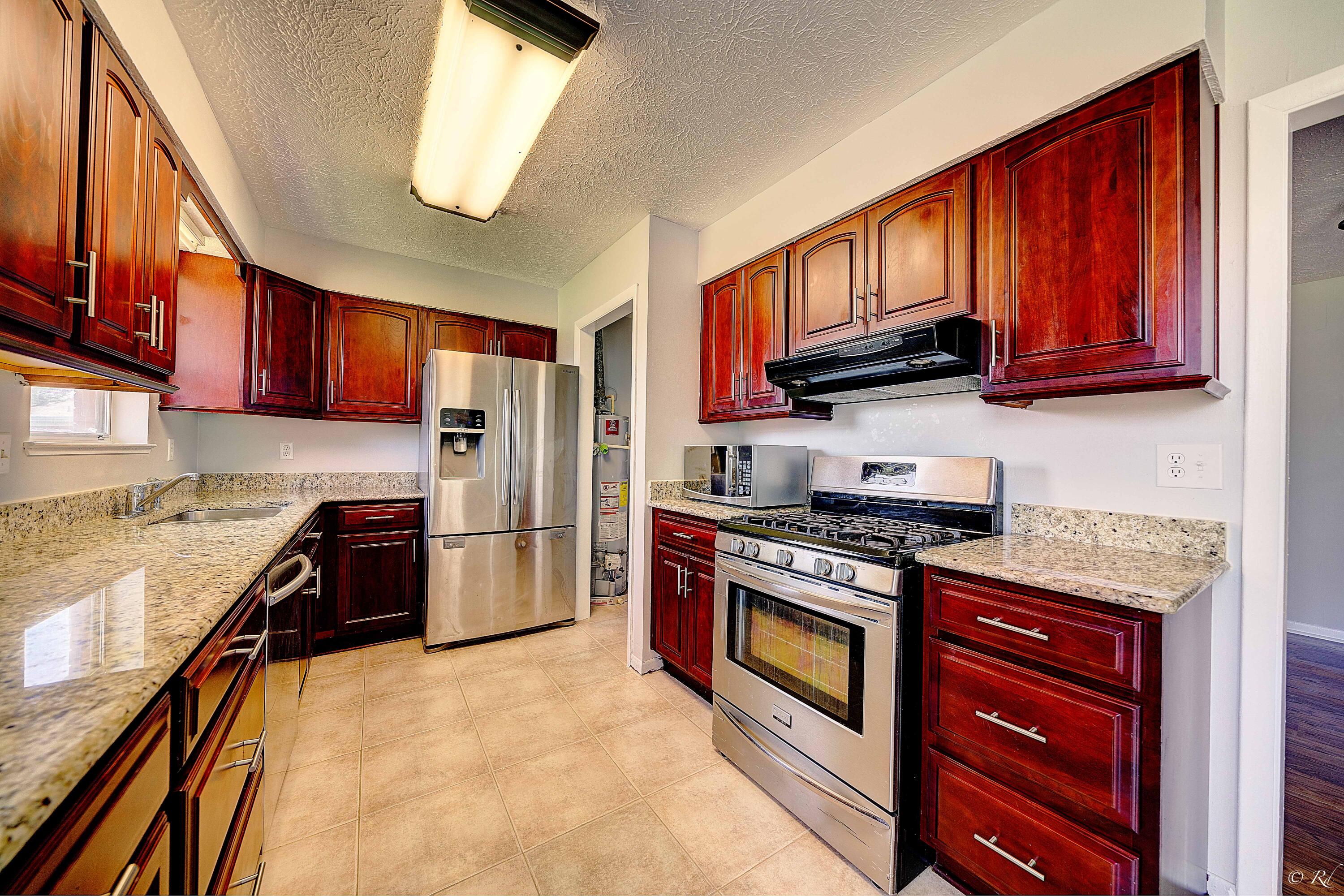 BAY FRONT UNIT 3 - Residential