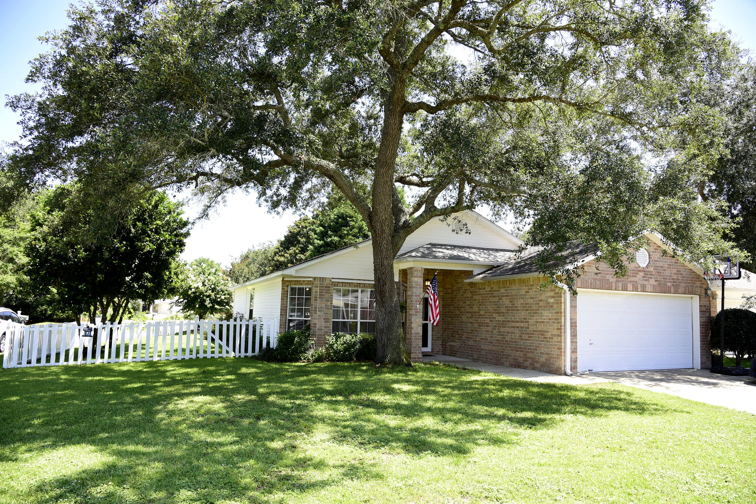 MAGNOLIA PLANTATION AT BLUEWATER BAY - Residential