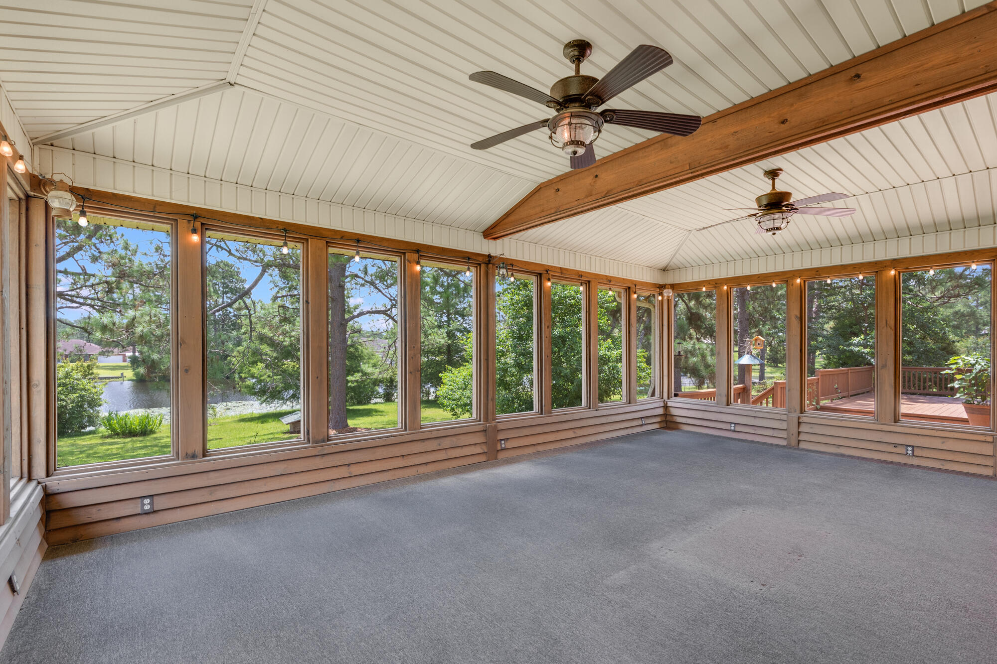 TEN LAKE ESTATES UNIT 2 - Residential