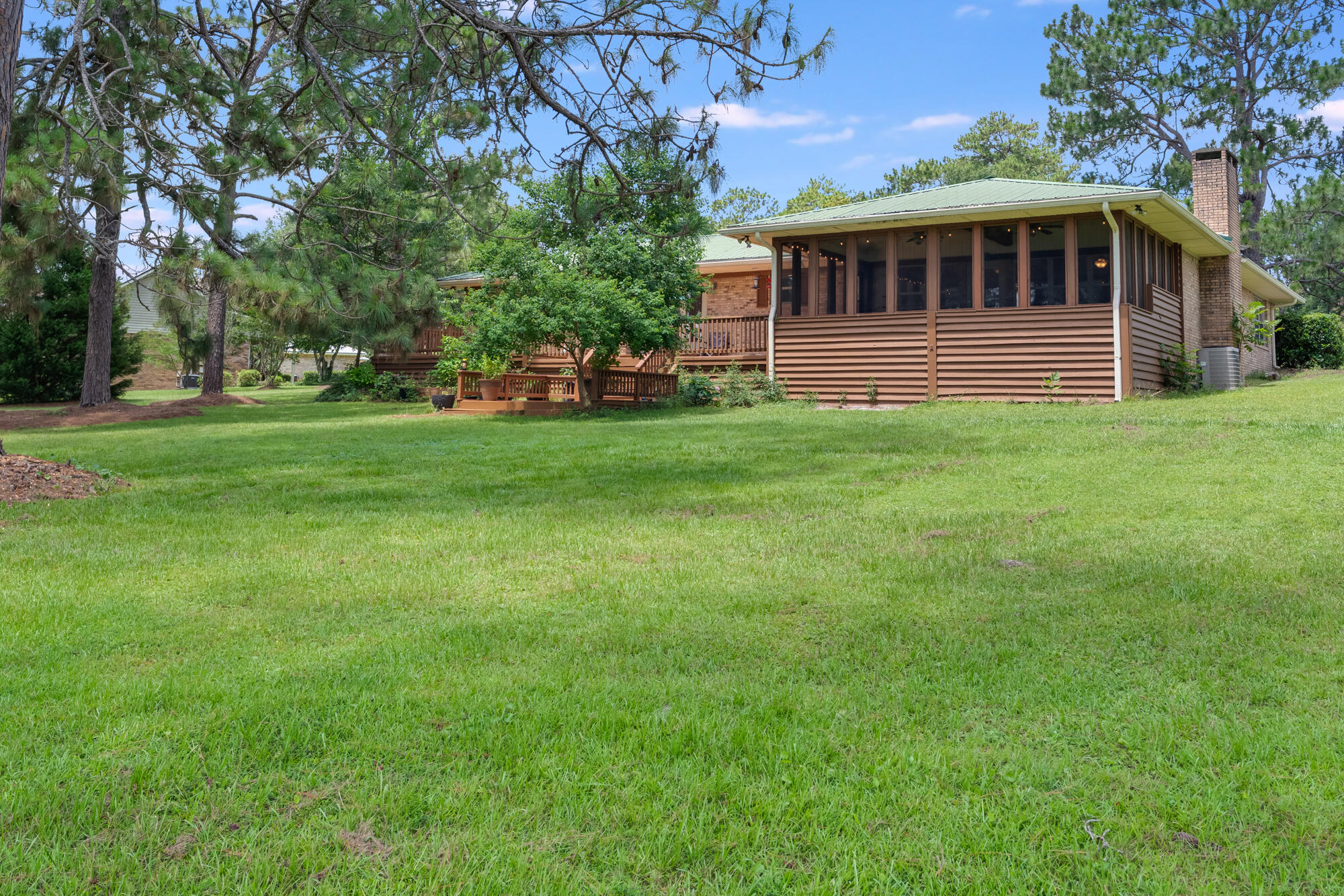 TEN LAKE ESTATES UNIT 2 - Residential