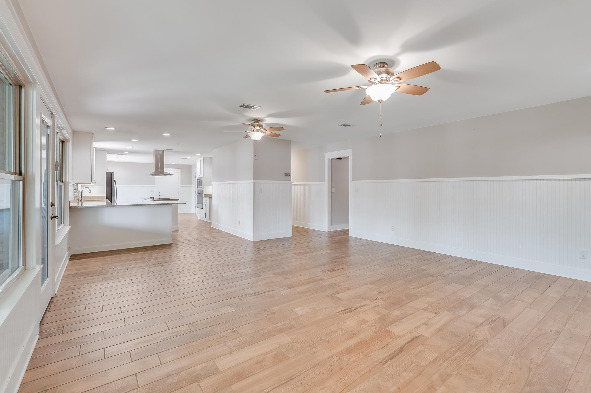 TEN LAKE ESTATES UNIT 2 - Residential