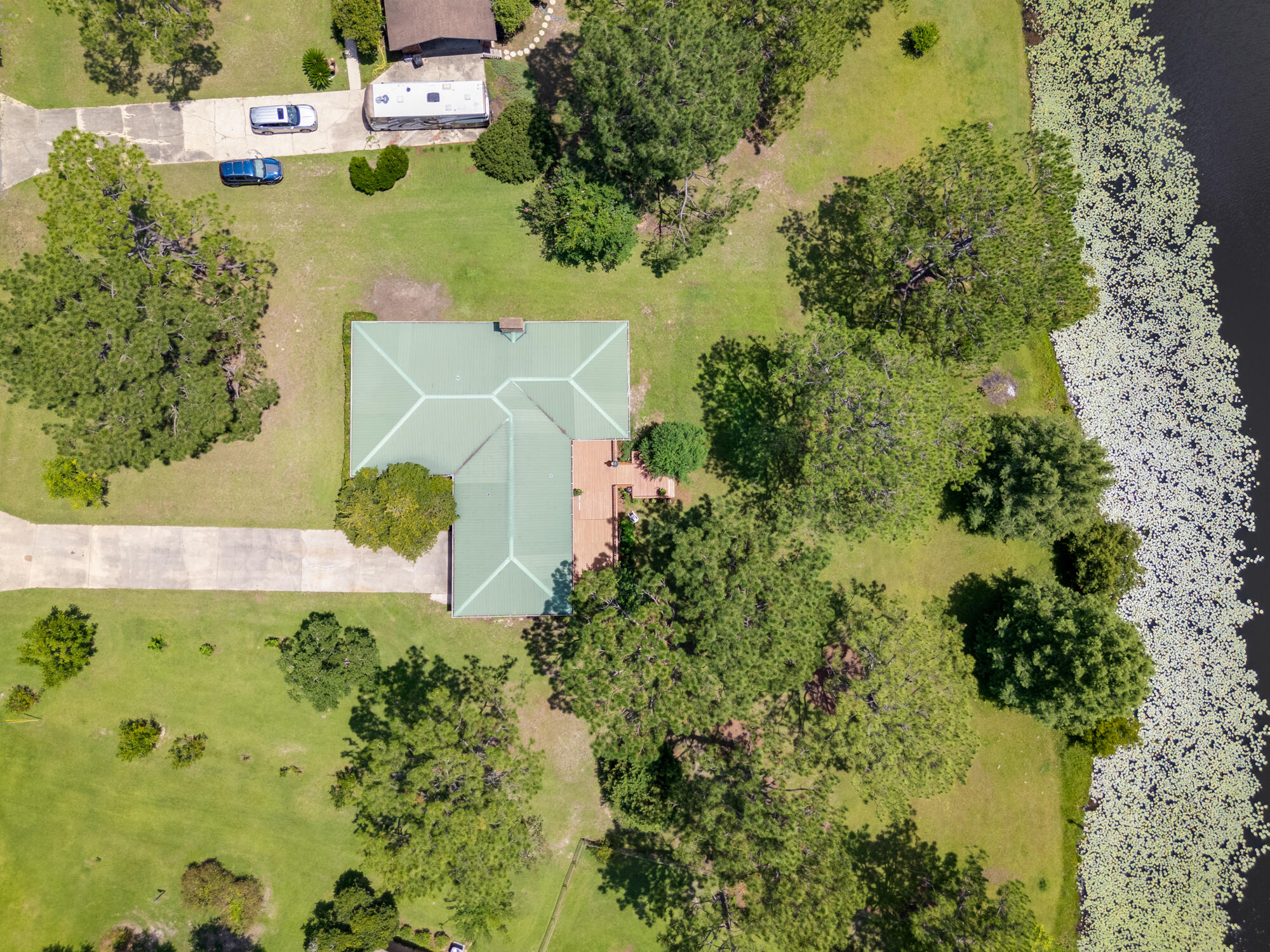 TEN LAKE ESTATES UNIT 2 - Residential